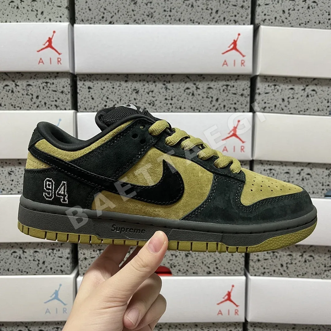 나이키 [AY] SB 덩크 로우 HQ8487-300 201035 Nike SB Dunk Low Supreme 94 Camper Green 상세 이미지 9