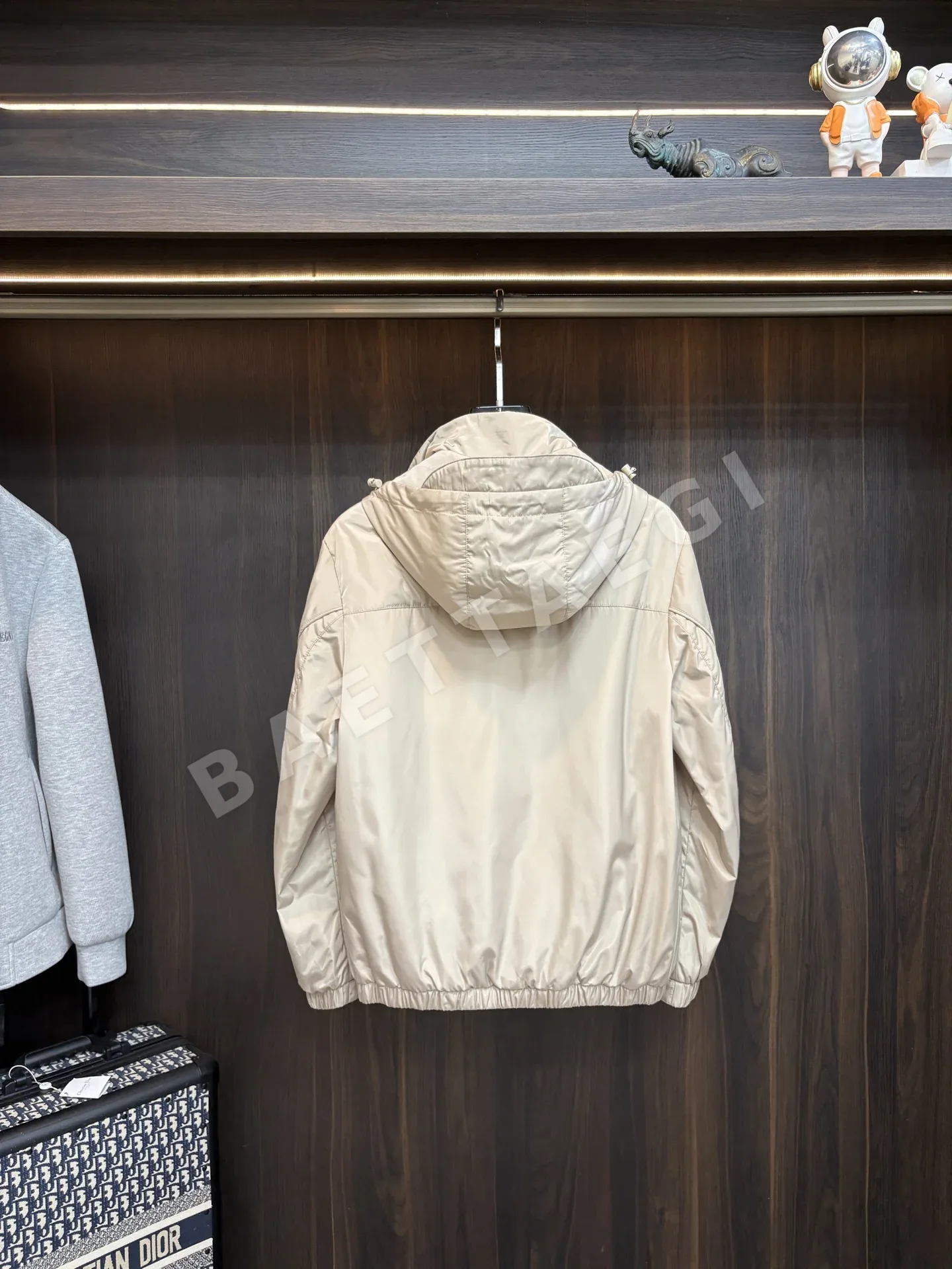 프라다 후드 스탠드카라 퀼팅 자켓 남성용 상세 이미지 4