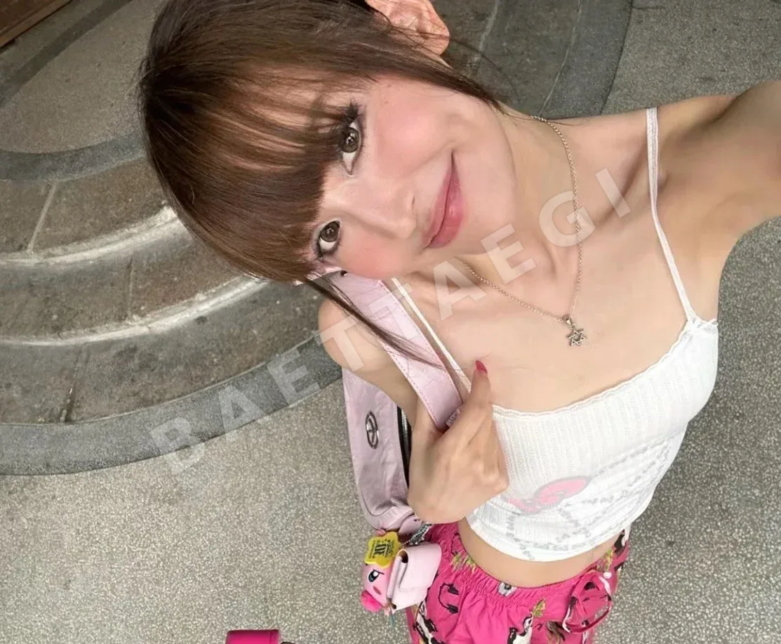 크롬하츠 스몰 육각별 목걸이 상세 이미지 6