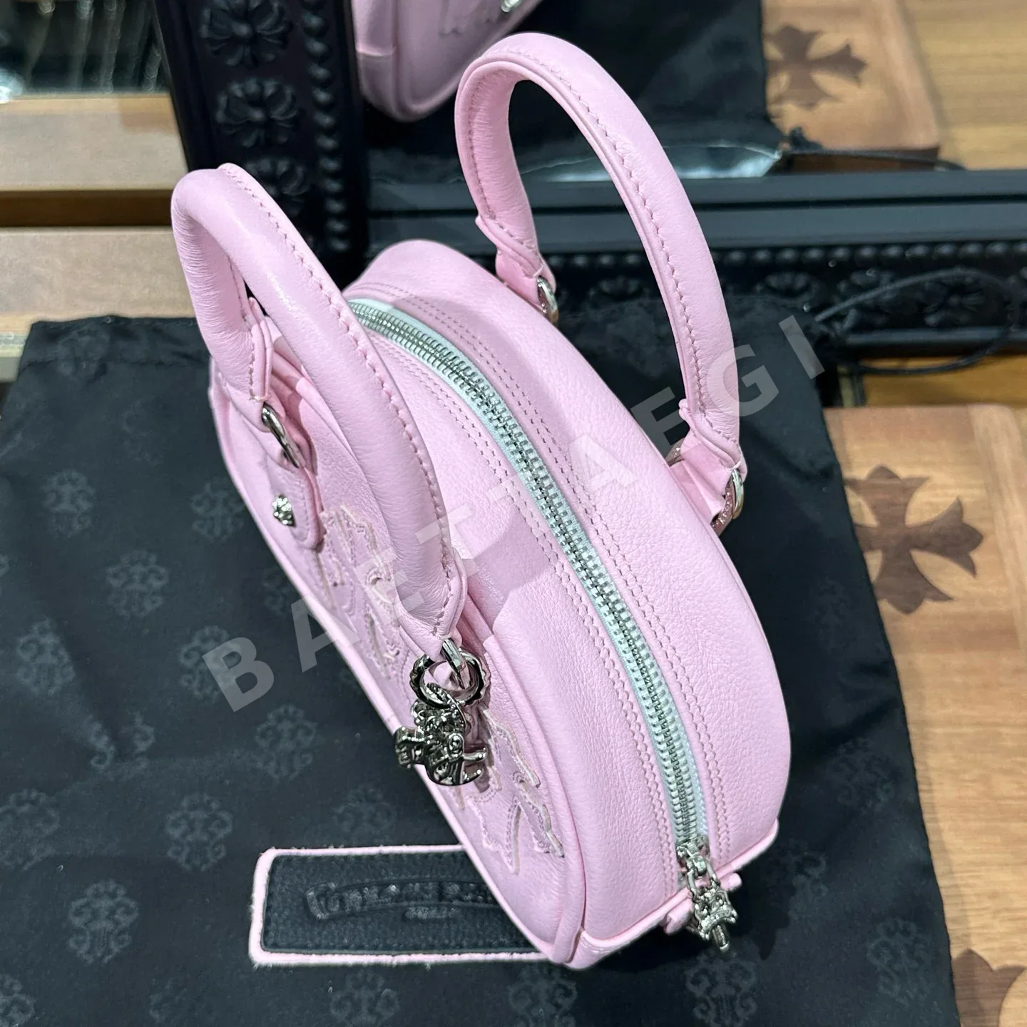 크롬하츠 체리 블라썸 핑크 볼링 가방 상세 이미지 8