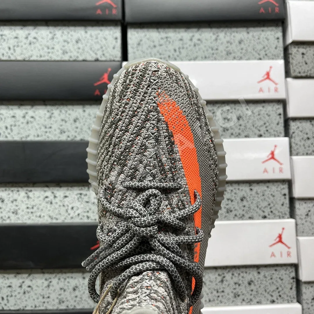 아디다스 [XQ] 이지 부스트 350 V2 GW1229 200798 Adidas Yeezy Boost 350 V2 Beluga 상세 이미지 9