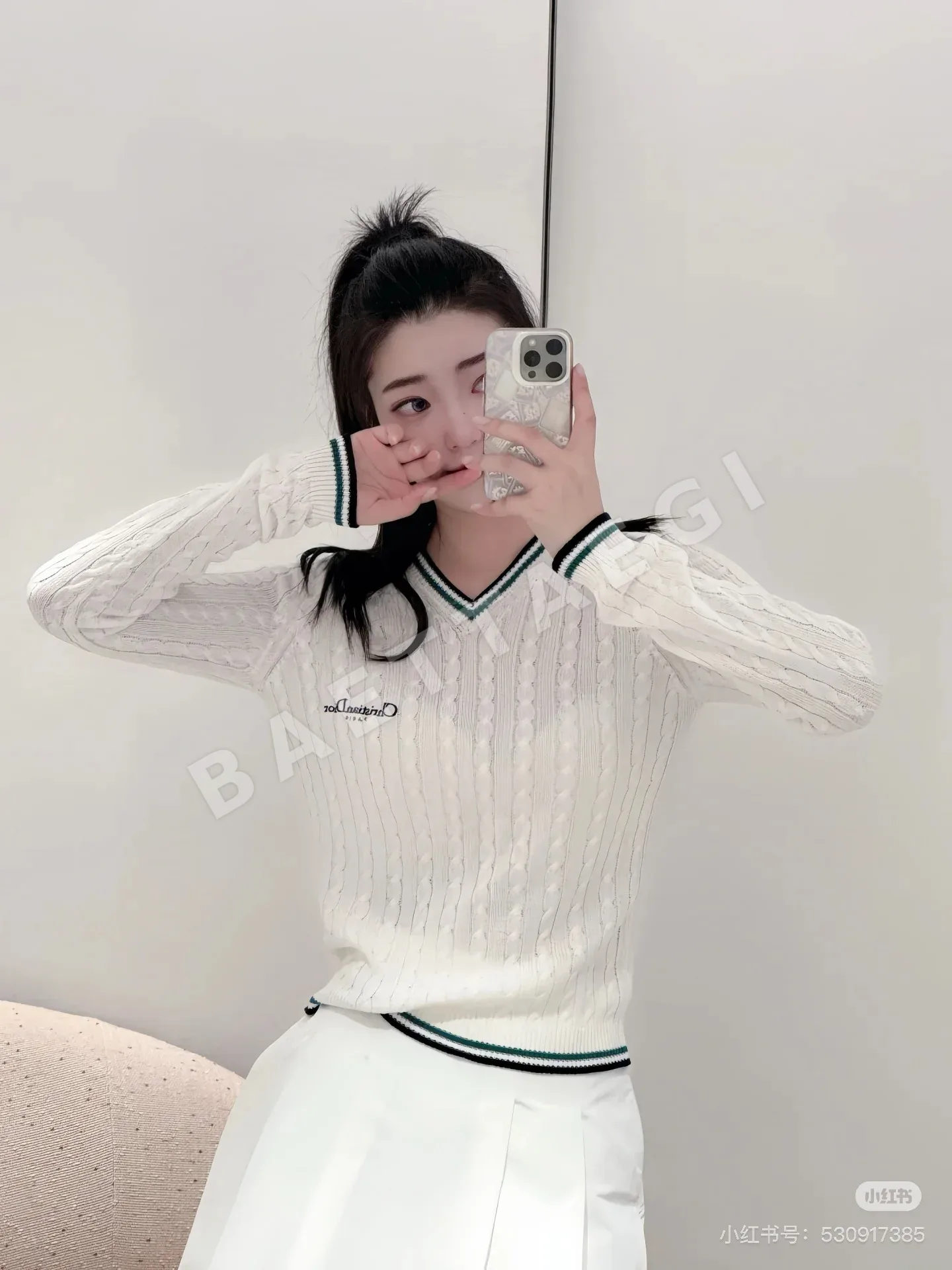 디올 케이블 브이넥 슬림핏 긴팔 니트 여성의류 레플리카 상세 이미지 3