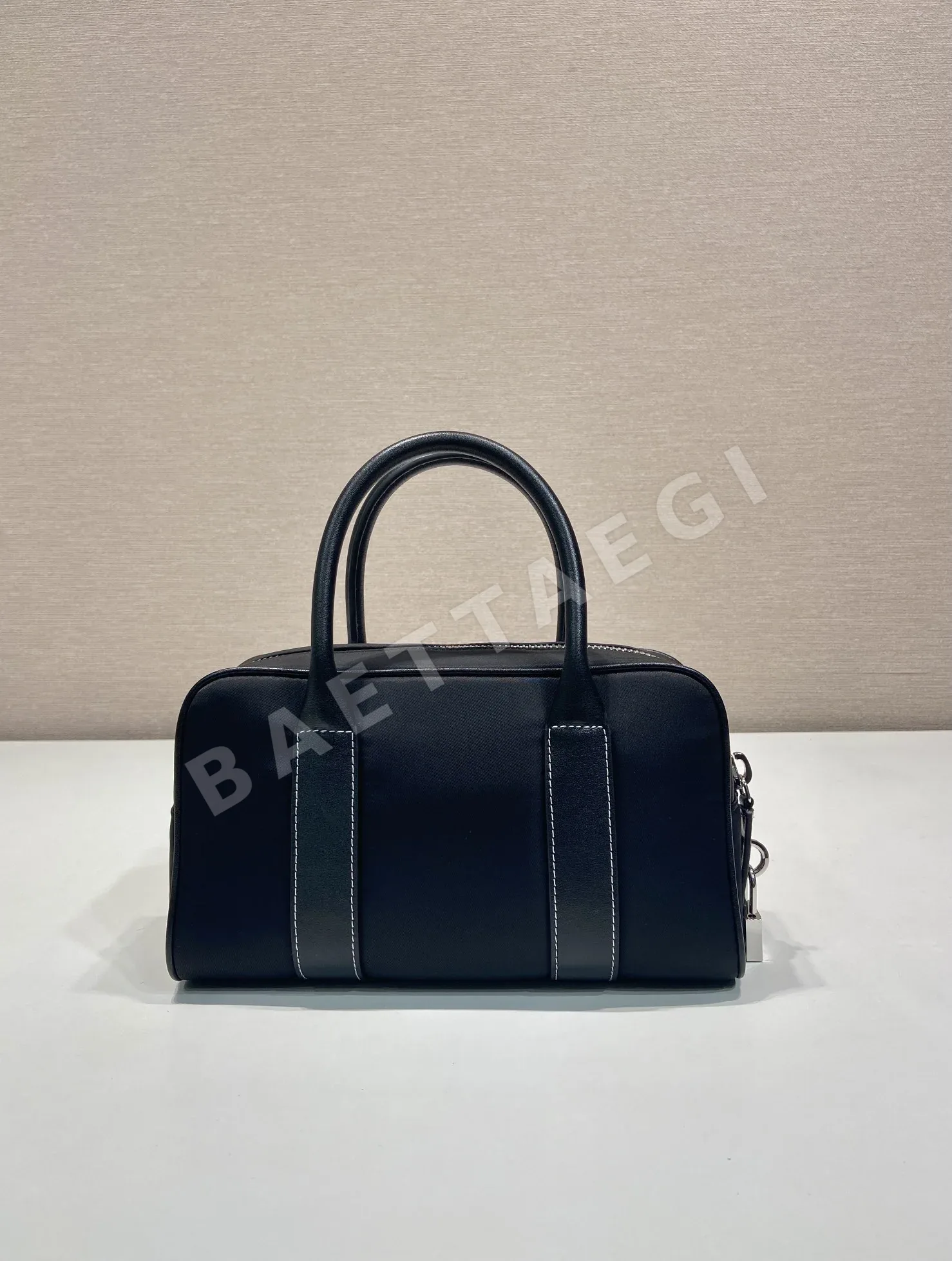프라다 나일론 보스턴백 1BG846 상세 이미지 4