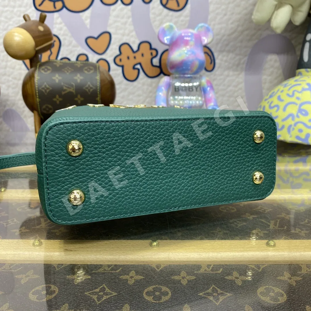 루이비통 카프 시뉴 BB 플라워 크라운 핸드백 M23263 상세 이미지 4