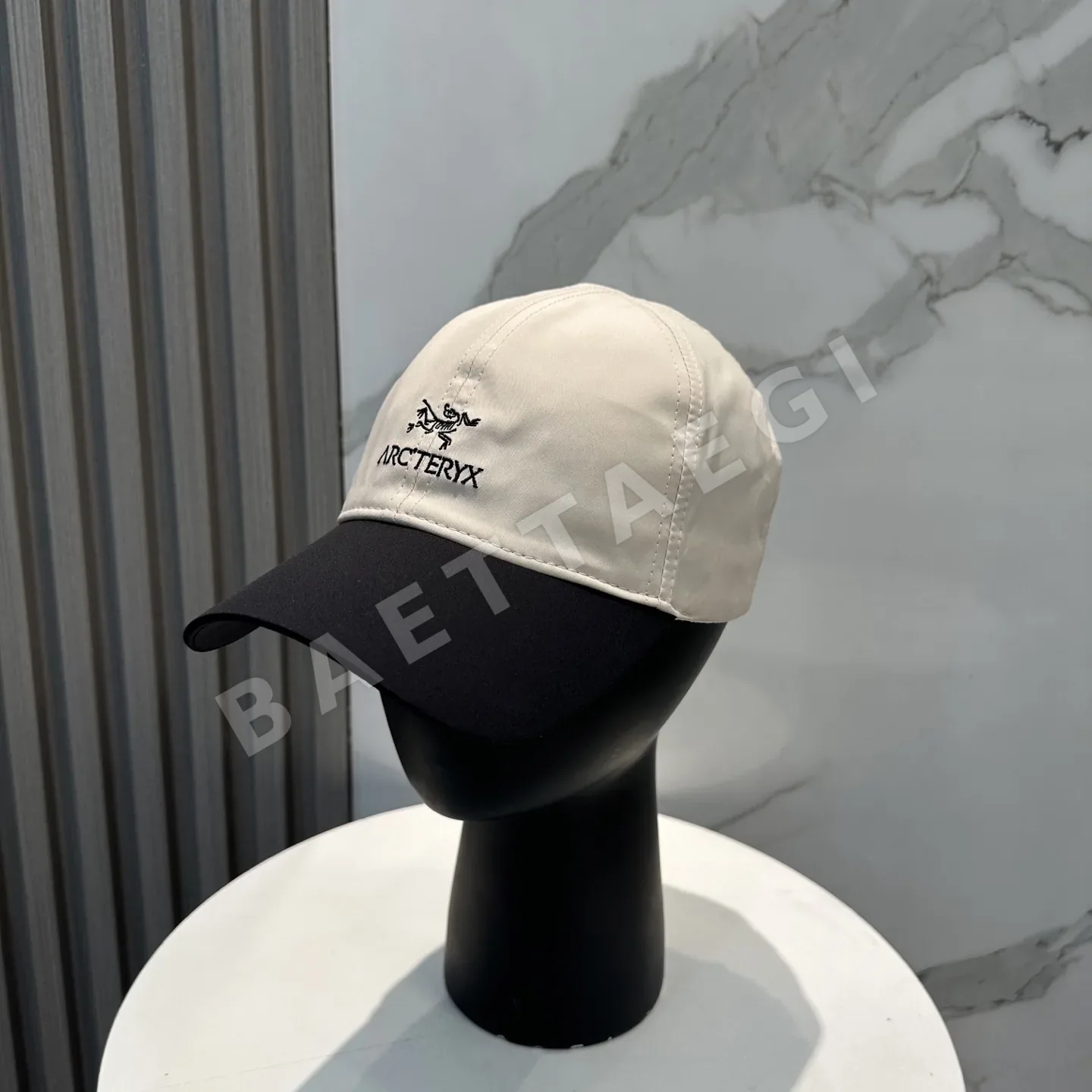 아크테릭스 스몰 버드 메시 베이스볼캡 120328