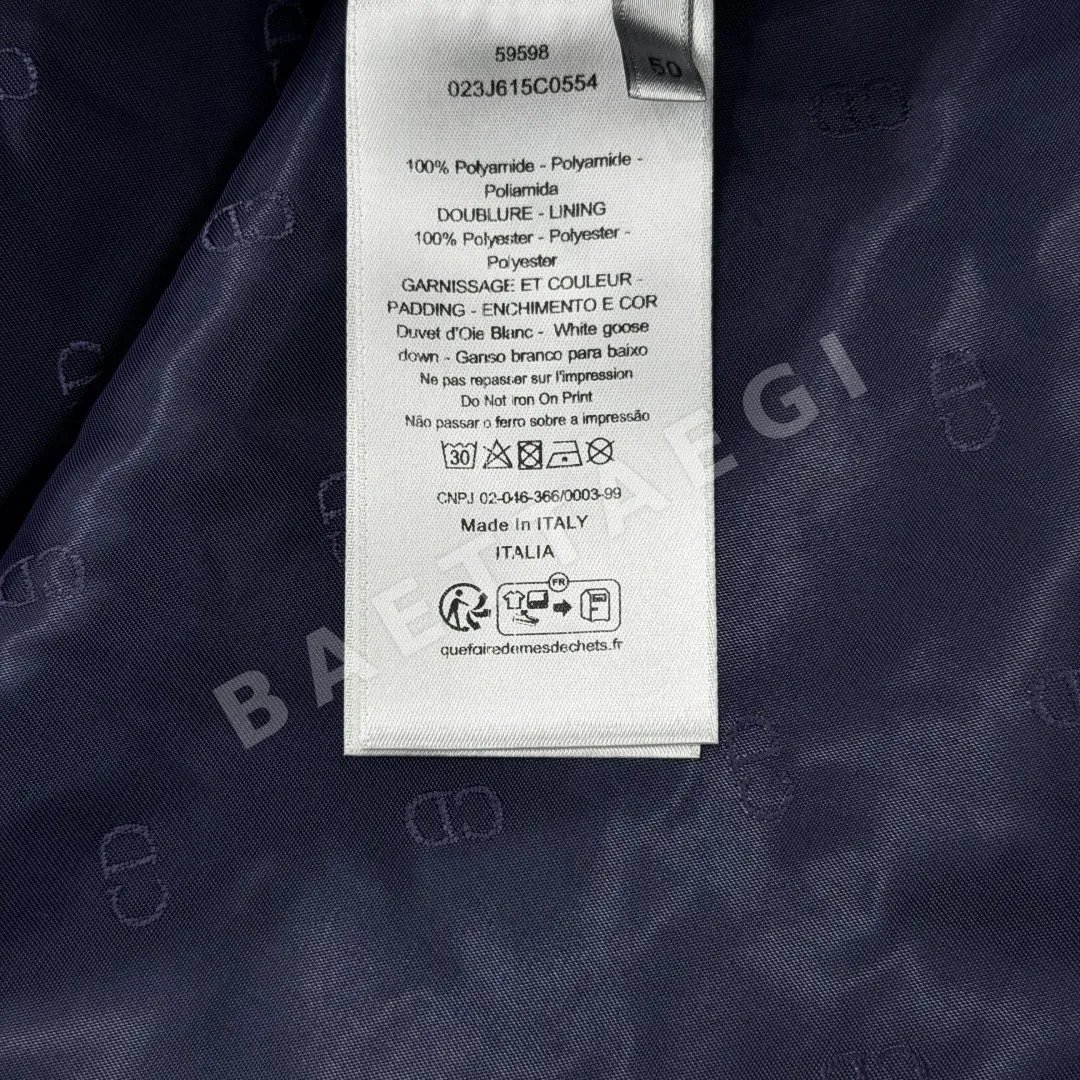 디올 CD 아이콘 후드 퀼팅 다운 패딩 상세 이미지 9