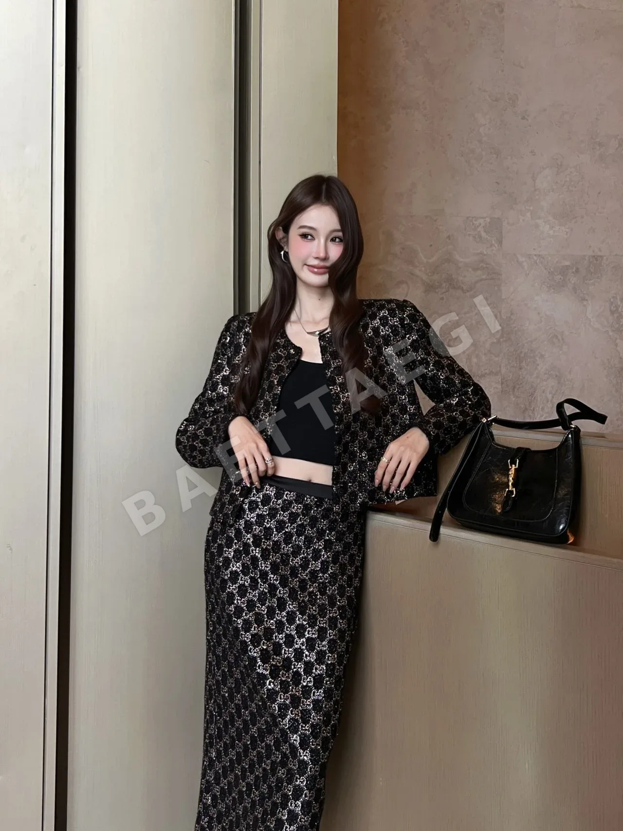 구찌 라운드넥 라인스톤 장식 수트 재킷 세트 상세 이미지 6