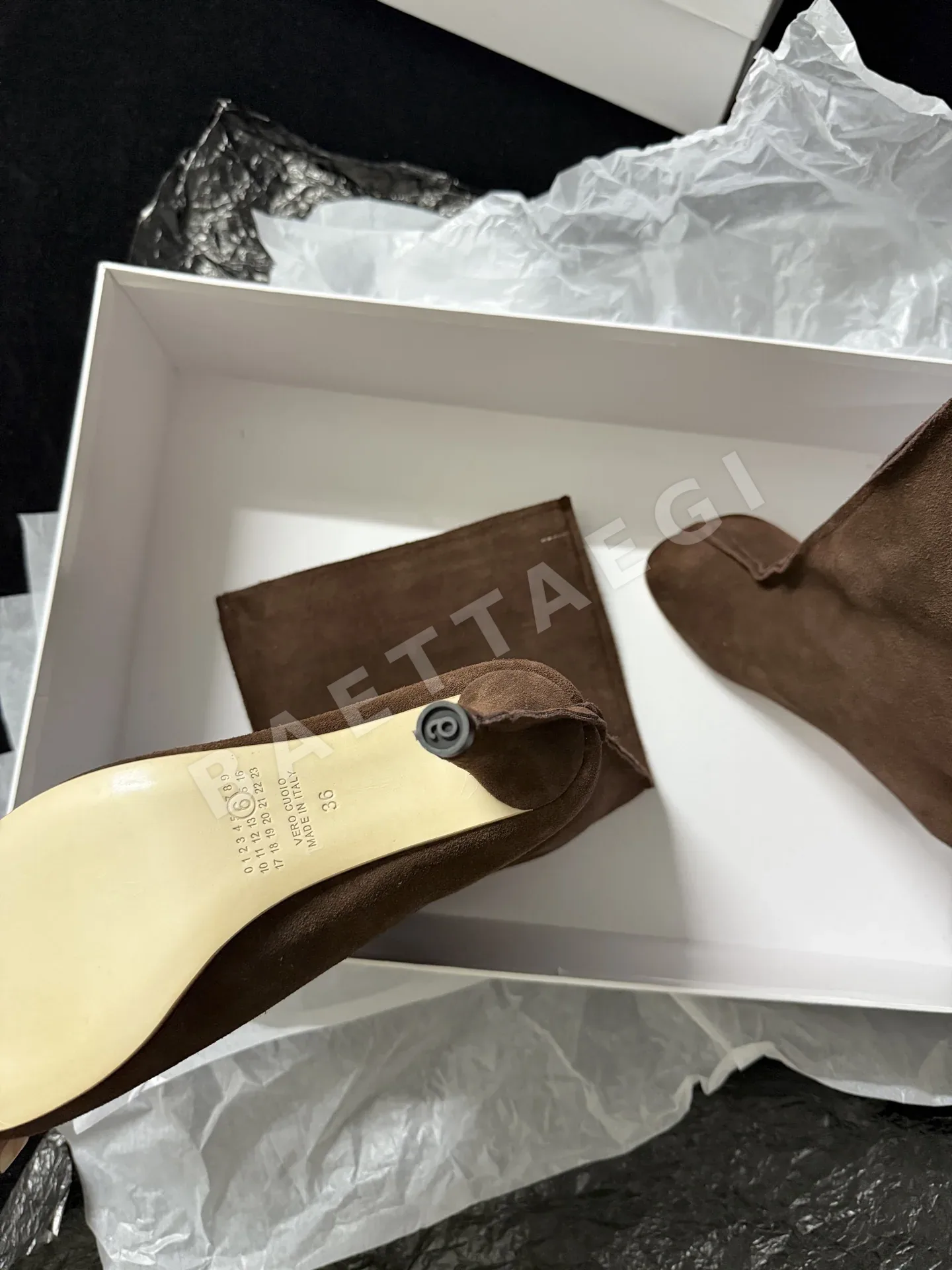 마르지엘라 매트 스웨이드 스틸레토 부츠 상세 이미지 9
