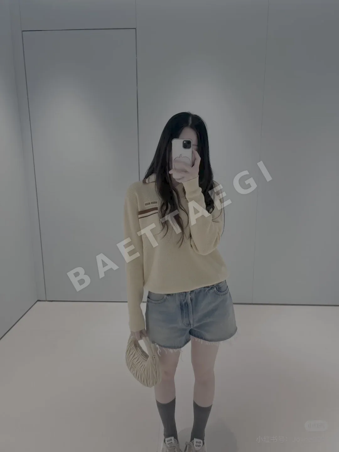 미우미우 페이크 투피스 카라 니트 스웨터 상세 이미지 4