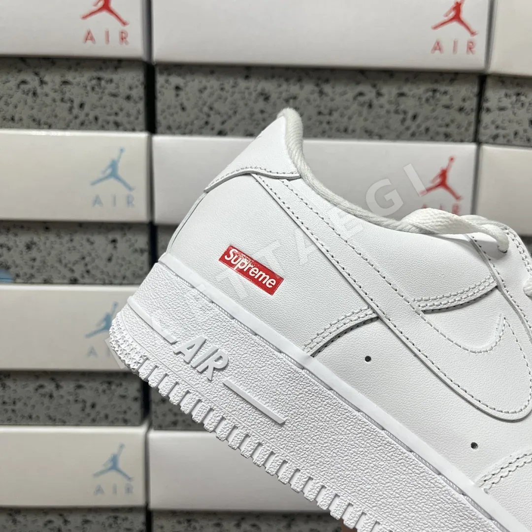 나이키 [GX] 에어 포스 1 로우 CU9225-100 201206 Nike Air Force 1 Low Supreme White Sup 상세 이미지 8