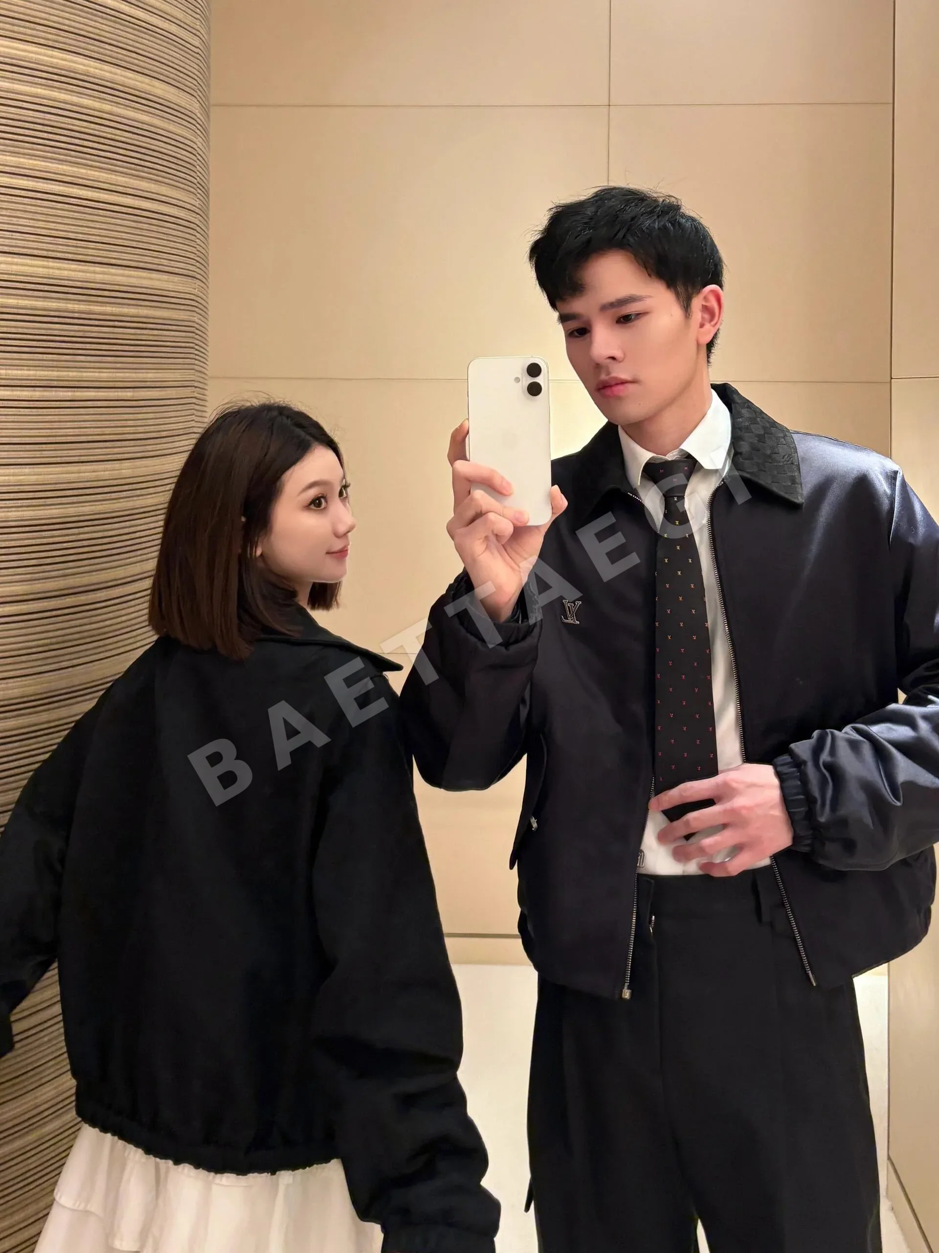 루이비통 리버시블 자카드 남성 자켓 상세 이미지 24