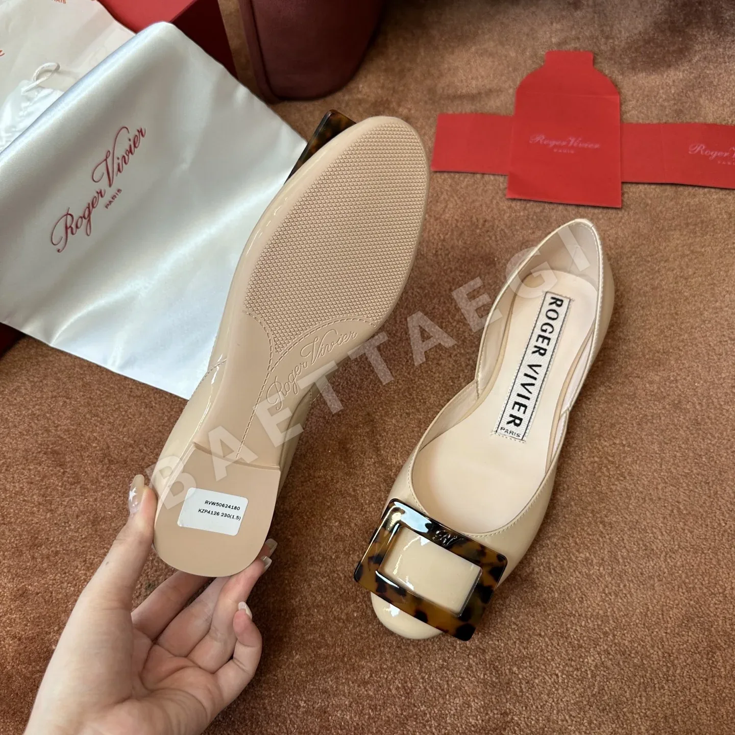 로저비비에 비비에 슬라이드 싱글 샌들 상세 이미지 8