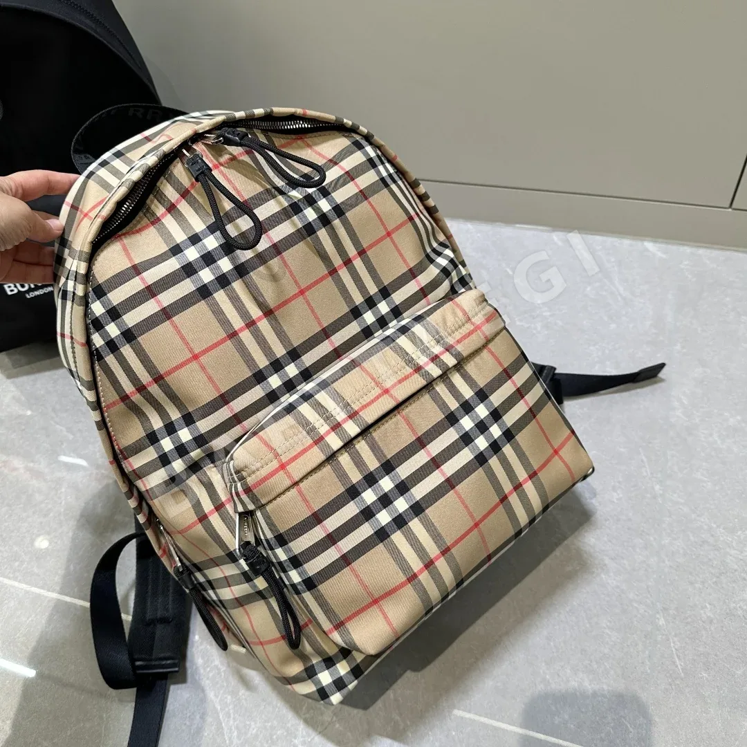 버버리 체크 나일론 남녀공용 가방 상세 이미지 6