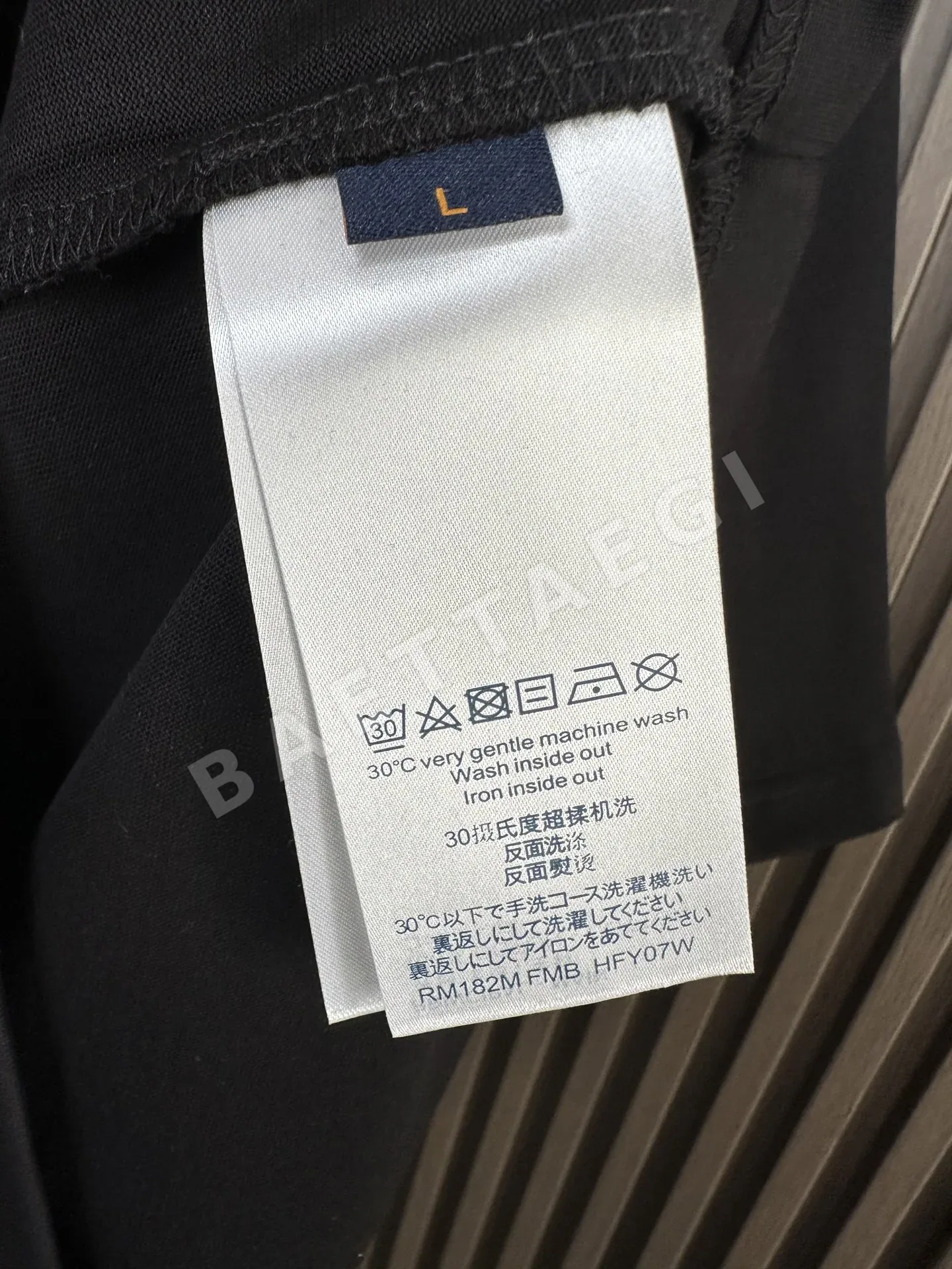 루이비통 크루넥 반팔 티셔츠 상세 이미지 9