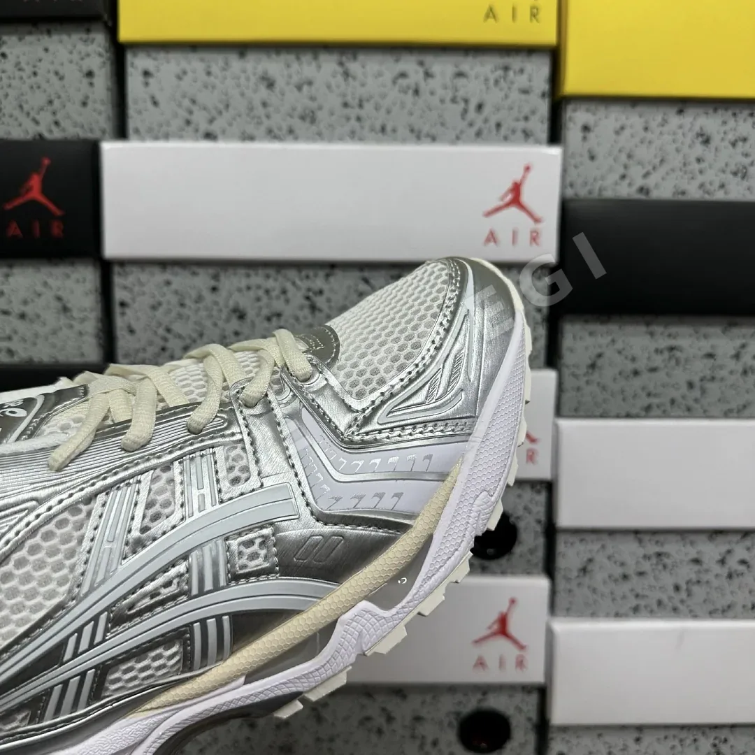 아식스 [LZ] 젤 카야노 14 1201A457-100 200584 Asics Gel-Kayano 14 JJJJound Silver White 상세 이미지 6