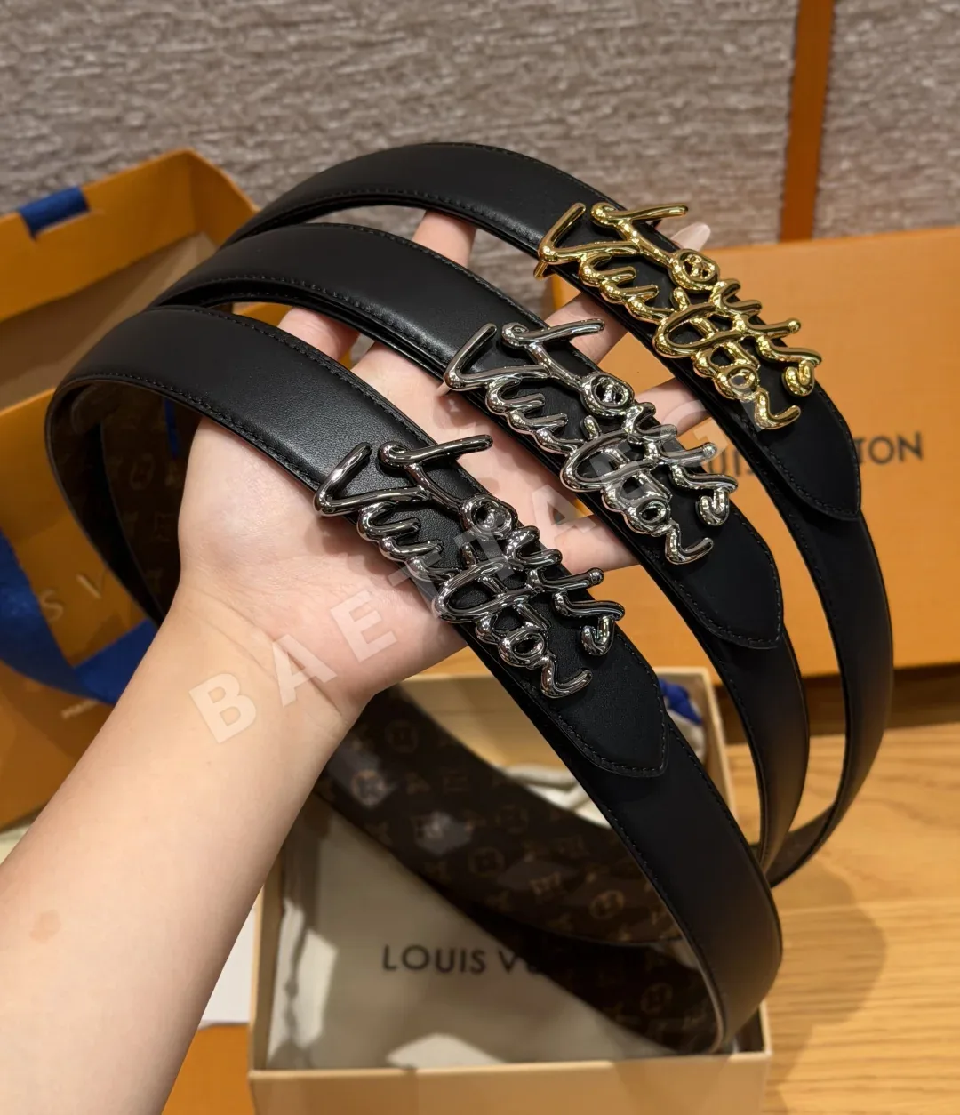 루이비통 스크립트 30mm 리버시블 벨트 상세 이미지 2