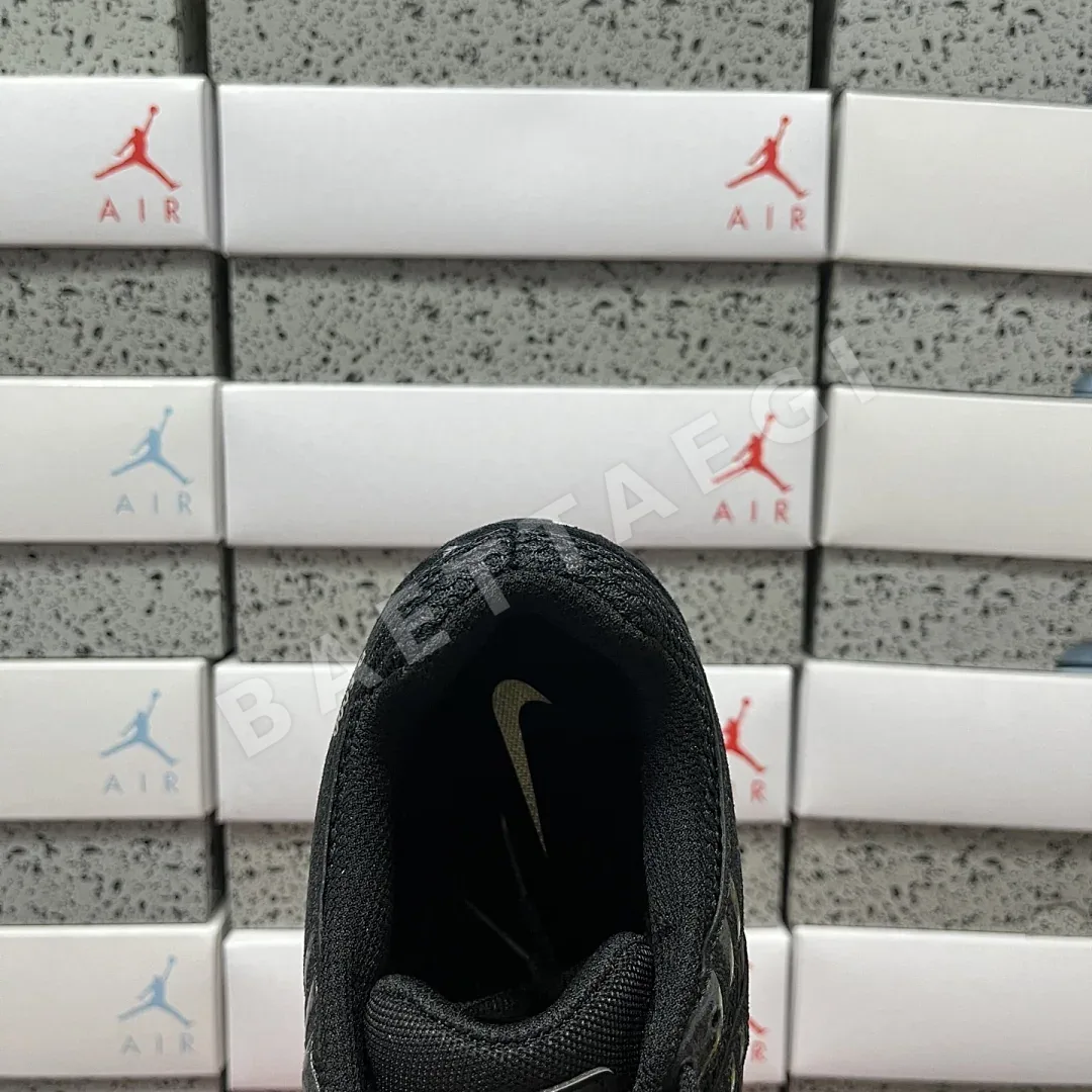 나이키 [PE] P 6000 HF0015-001 201197 Nike P-6000 Suede Anthracite Metallic Silver 상세 이미지 4