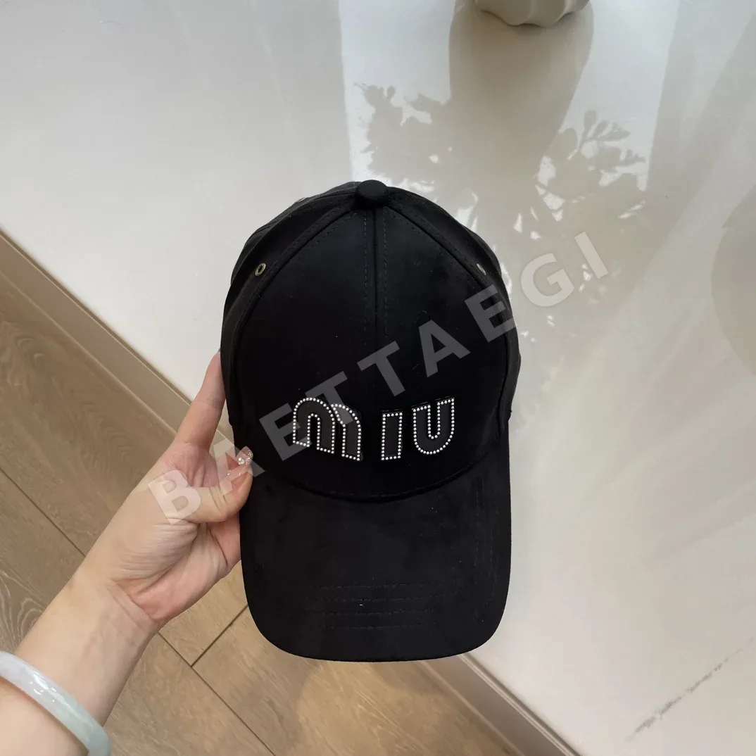 미우미우 스웨이드 야구모자 상세 이미지 2