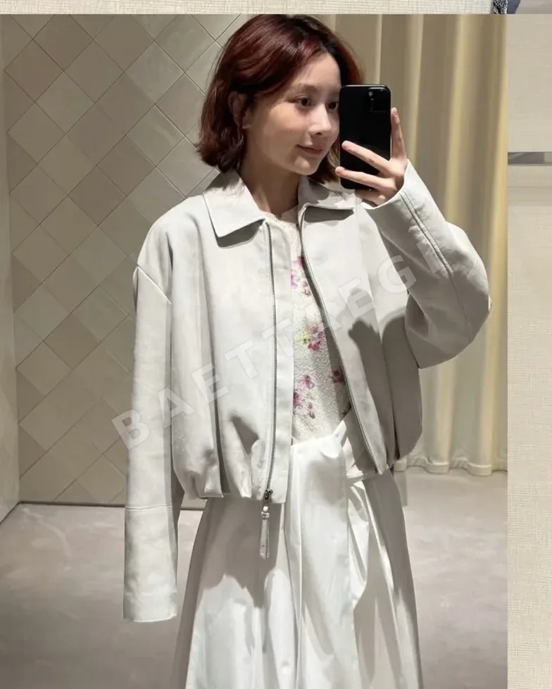 로에베 여성 자켓 85073