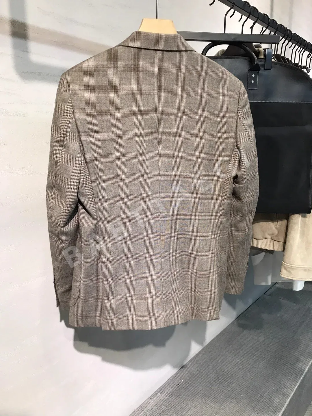 키톤 프린스 오브 웨일즈 체크 울 남성 자켓 상세 이미지 2