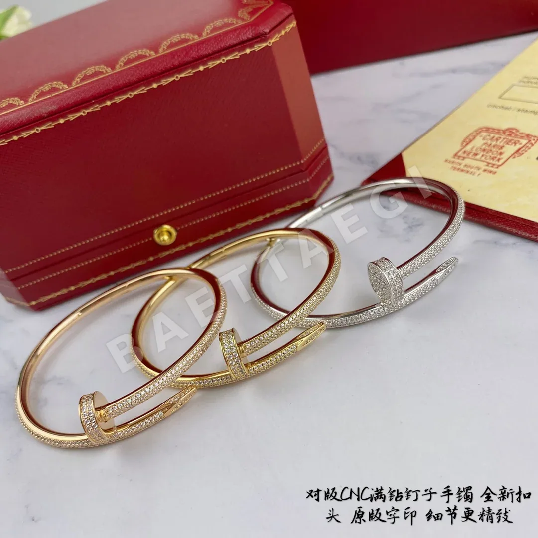 까르띠에 팔찌 61164 Cartier Bracelet