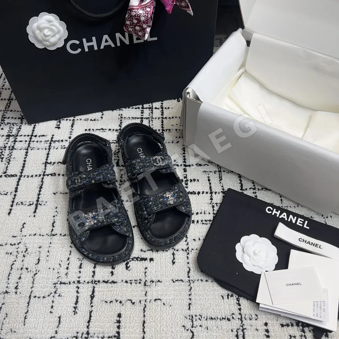 샤넬 더블 C 벨크로 비치슈즈 94923