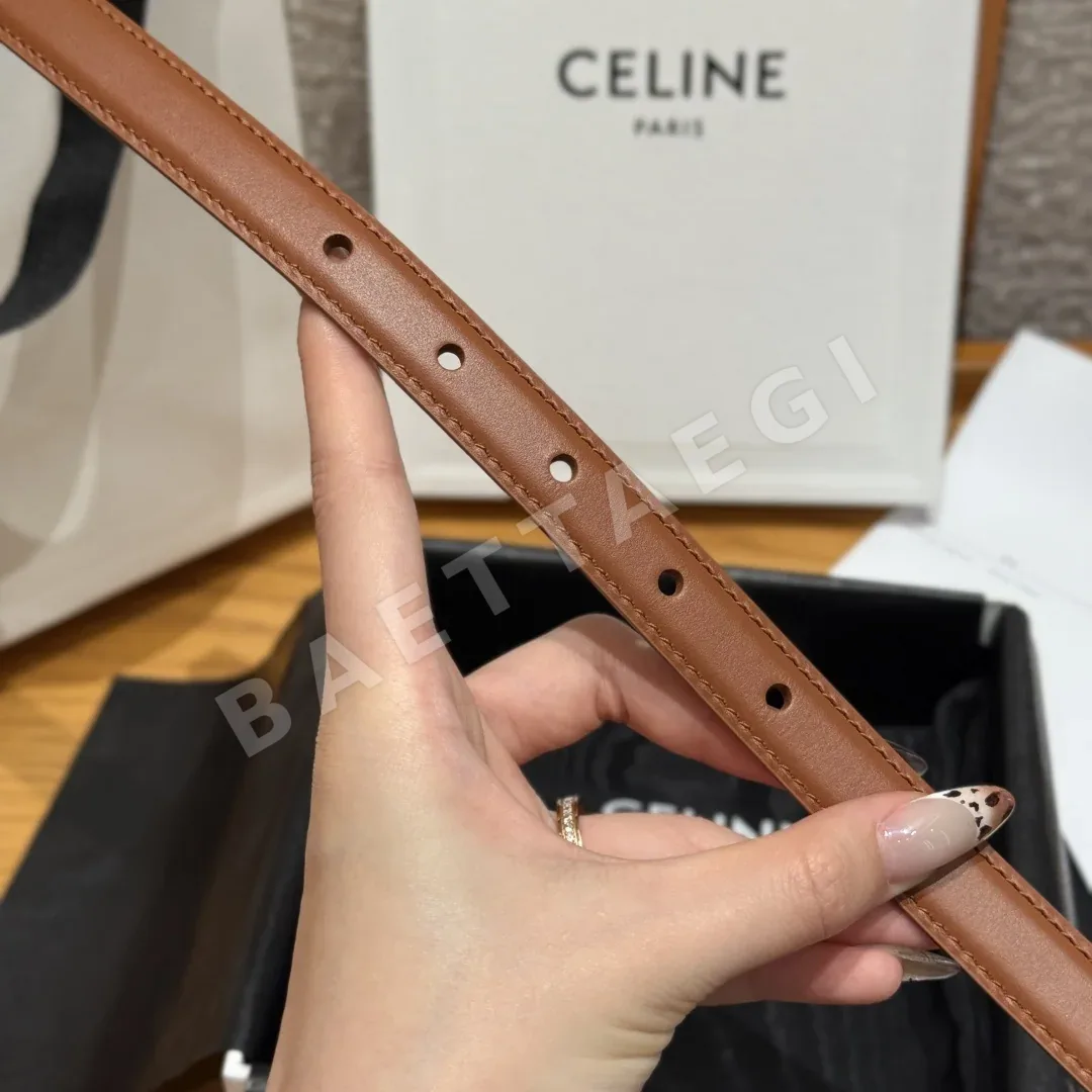 셀린느 트라이엄프 크리스탈 장식 소가죽 벨트 상세 이미지 7