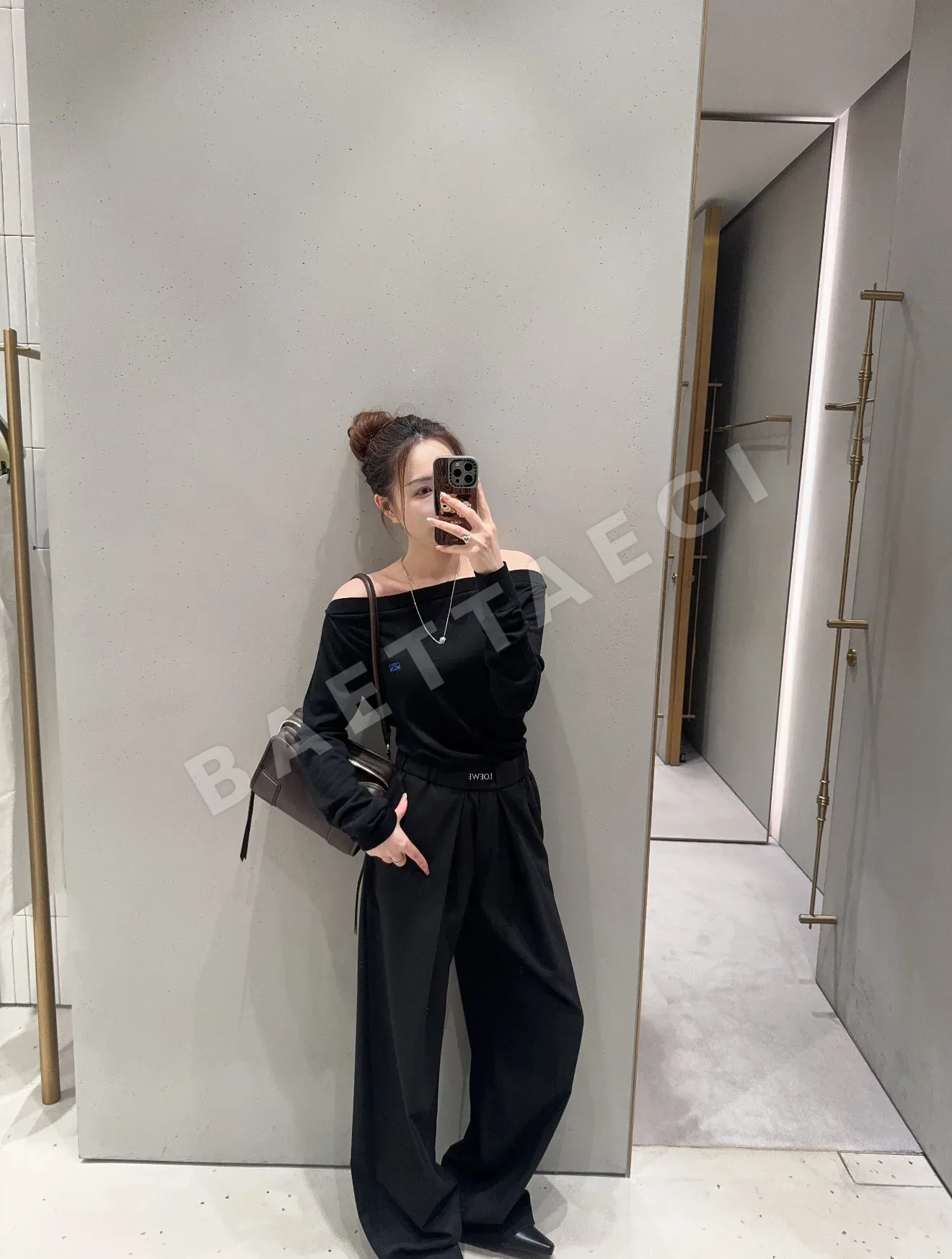 루이비통 컬러블록 플리츠 와이드 여성 바지 상세 이미지 12