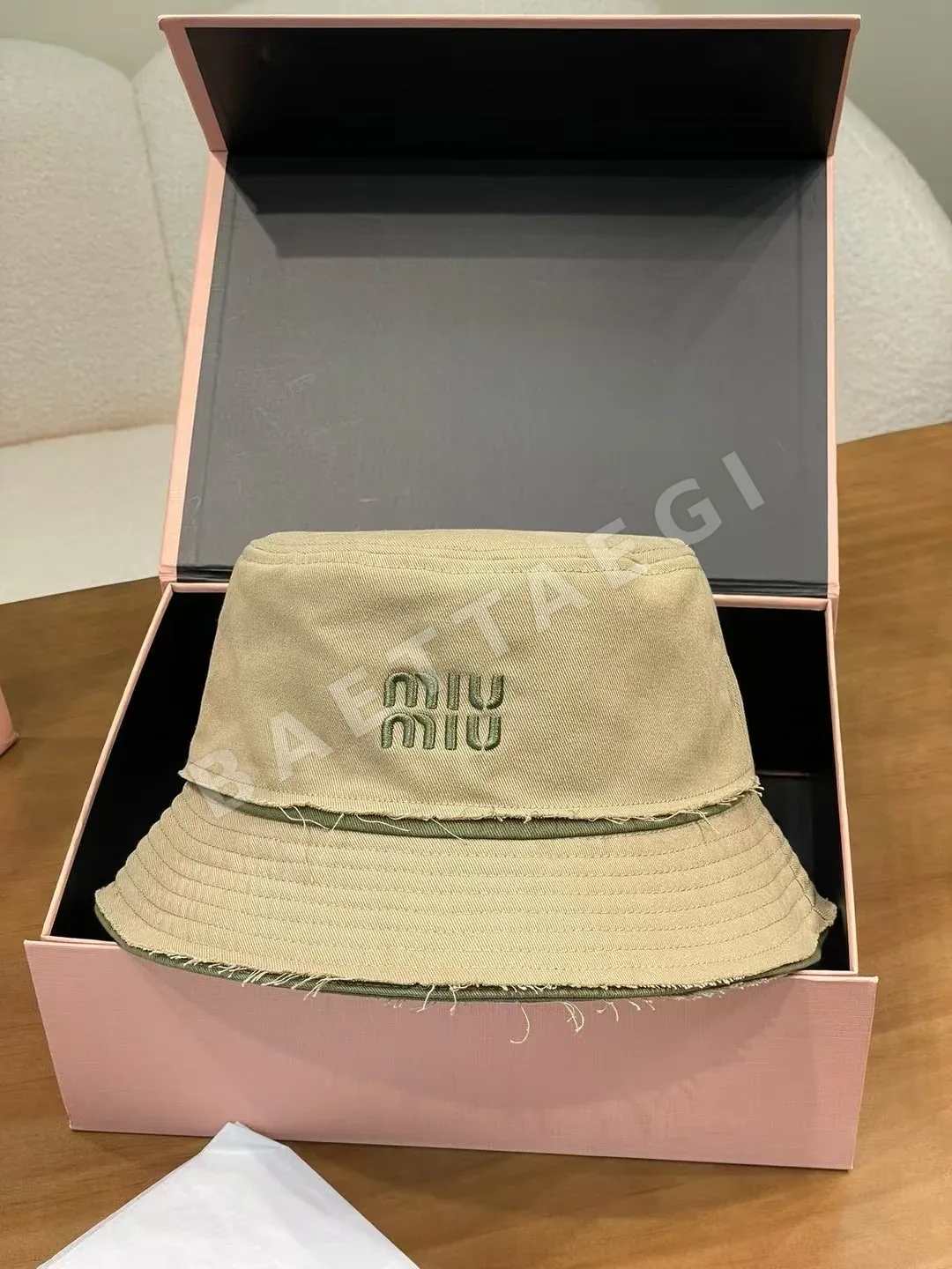 미우미우 모자 81309 Miu Miu Cap 상세 이미지 2
