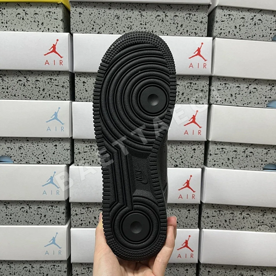 나이키 [MAX] 에어 포스 1 로우 HQ2037-006 201168 Nike Air Force 1 Low '07 LV8 Black Grey 상세 이미지 5