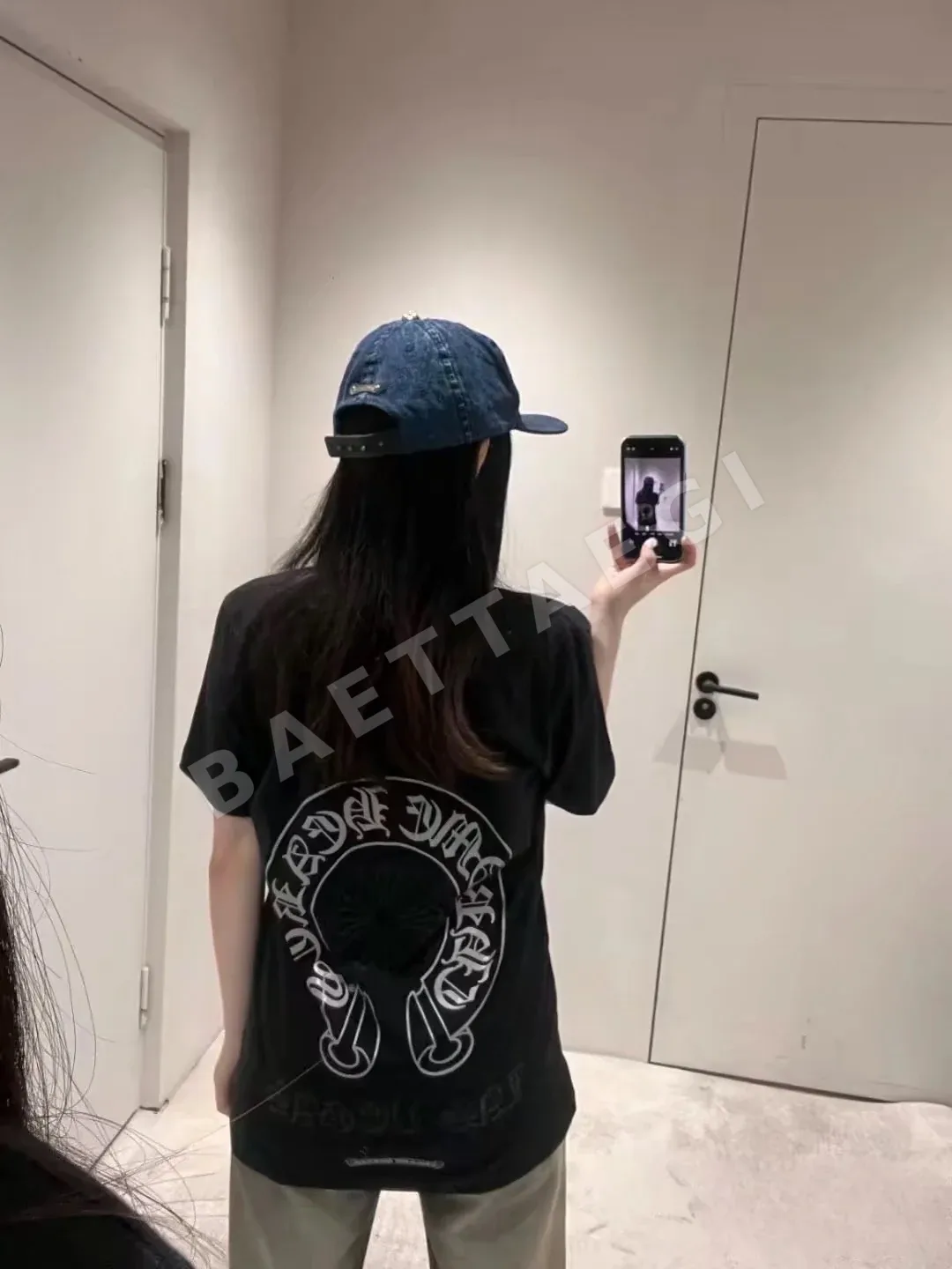 크롬하츠 글리터 말굽 무늬 유니섹스 반팔 티셔츠 상세 이미지 2