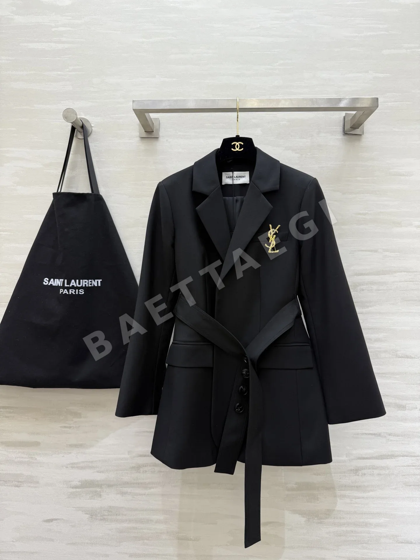 생로랑 울 수트 여성 자켓 상세 이미지 3
