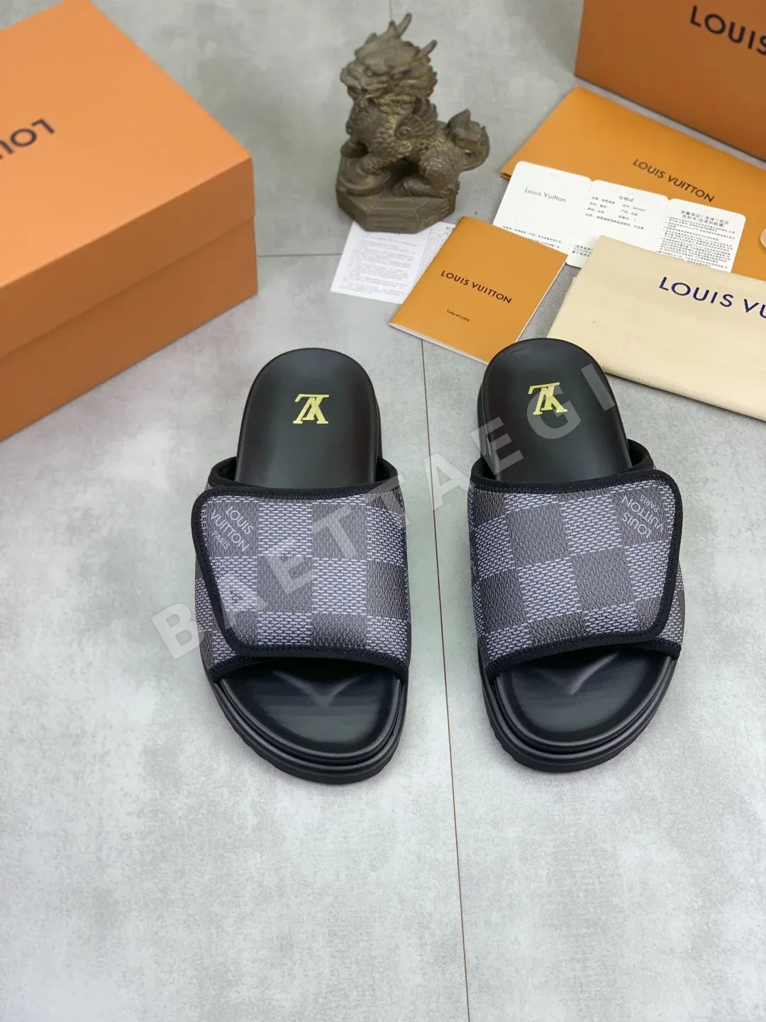 루이비통 데님 가죽 샌들 상세 이미지 2