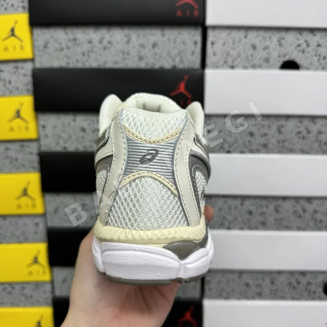 아식스 [GX] 젤 NYC 2055 1203A542-250 200542 Asics Gel-NYC 2055 Cream Steel 상세 이미지 8