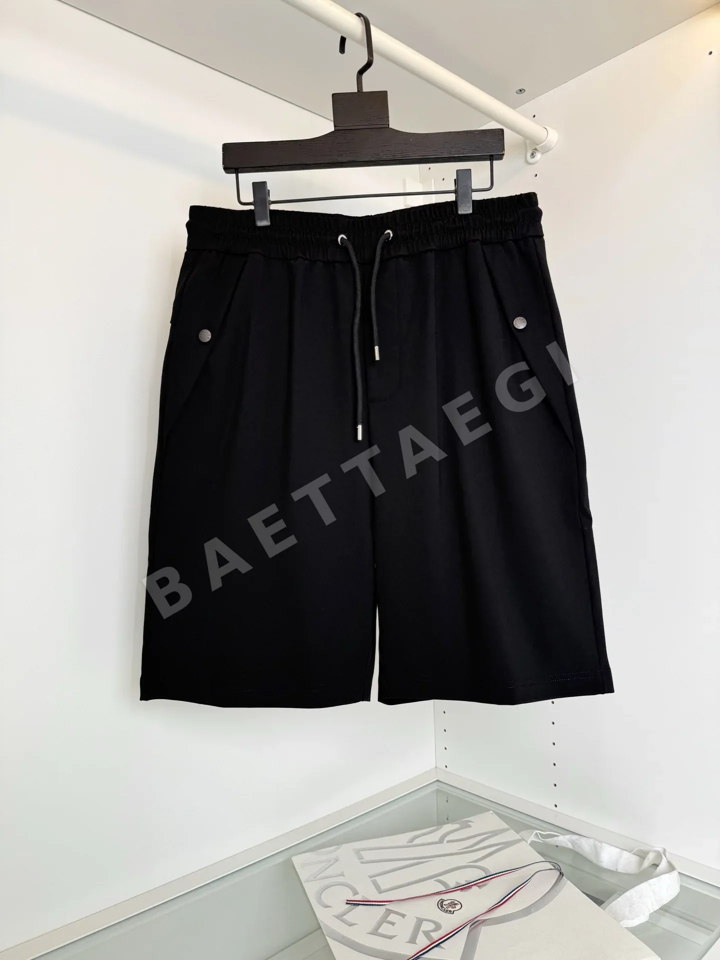 몽클레르 남성 블랙 코튼 반바지 52647