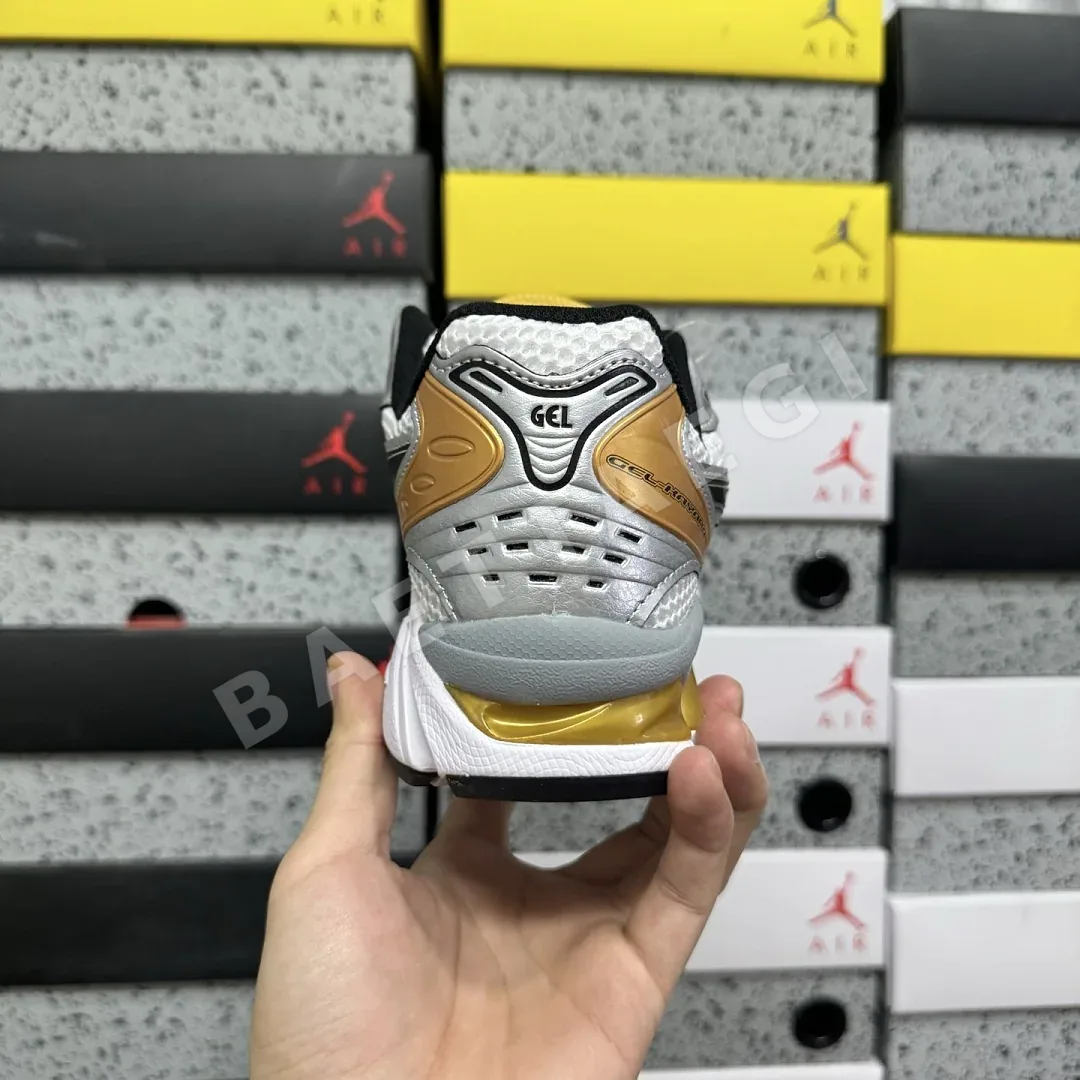 아식스 [LZ] 젤 카야노 14 1201A019-102 200603 Asics Gel-Kayano 14 White Pure Gold 상세 이미지 10