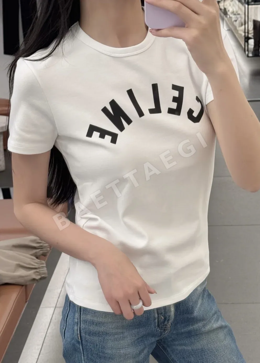 셀린느 화이트 슬림핏 반팔 티셔츠 상세 이미지 8