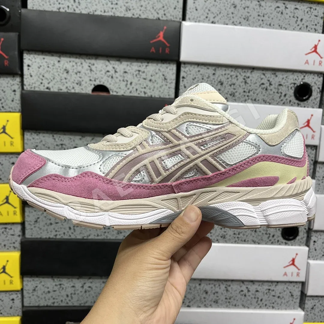 아식스 [RT] 젤 NYC 1203A383-104 200366 Asics Gel-NYC Cream Mineral Beige Pink 상세 이미지 4