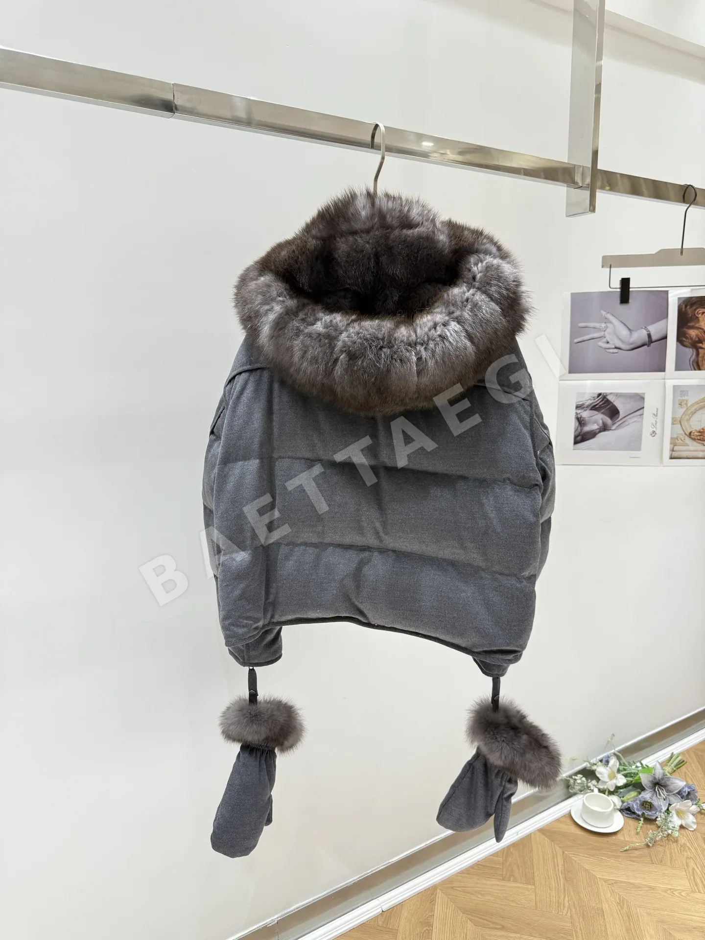 로로피아나 폭스 퍼 캐시미어 여성 패딩 상세 이미지 7