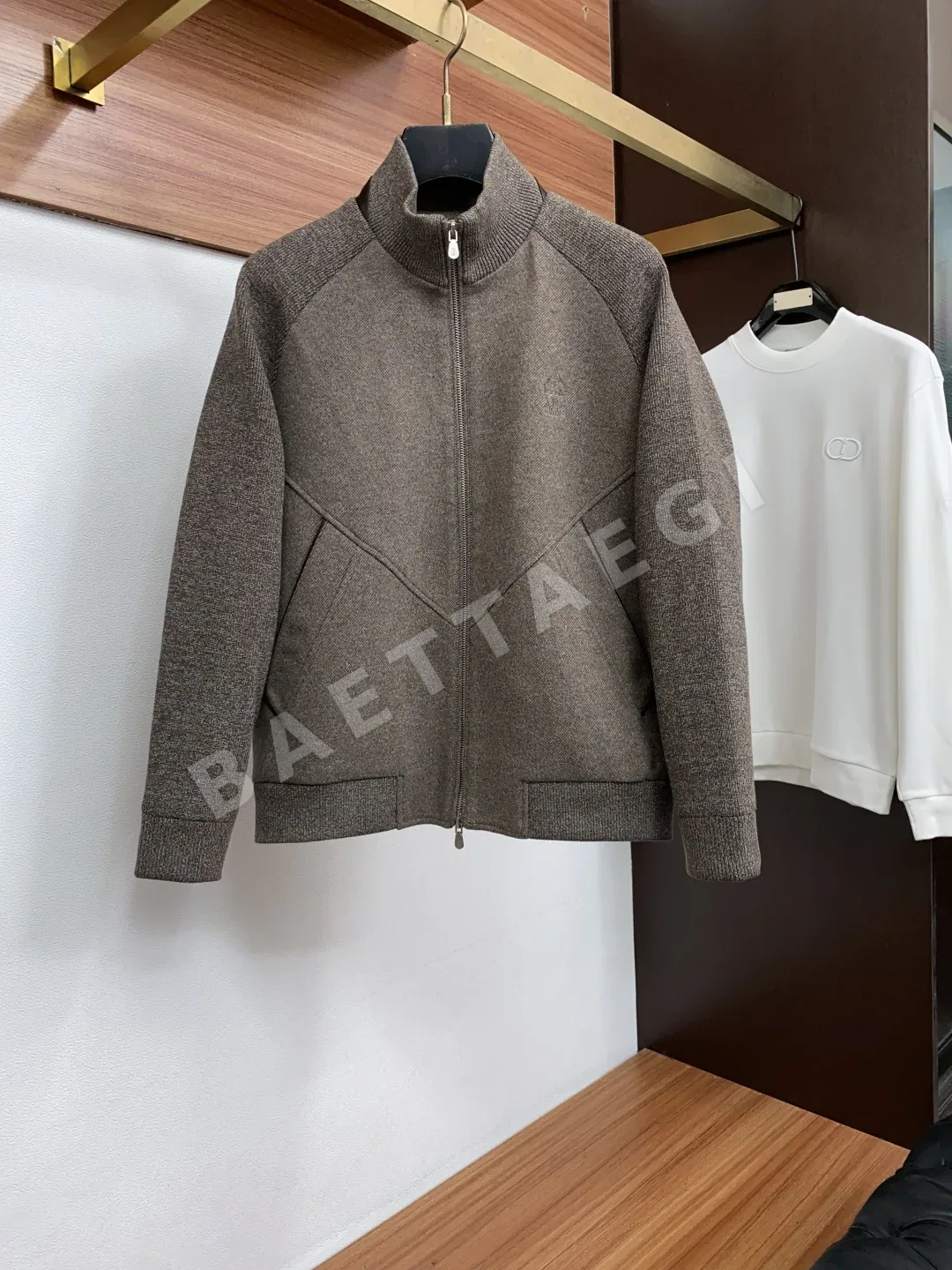 브루넬로쿠치넬리 울 니트 다운 자켓 207576