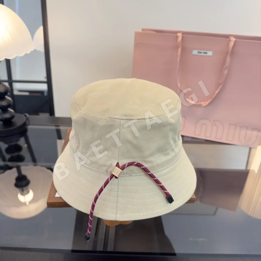 미우미우 모자 185850 Miu Miu Cap 상세 이미지 4