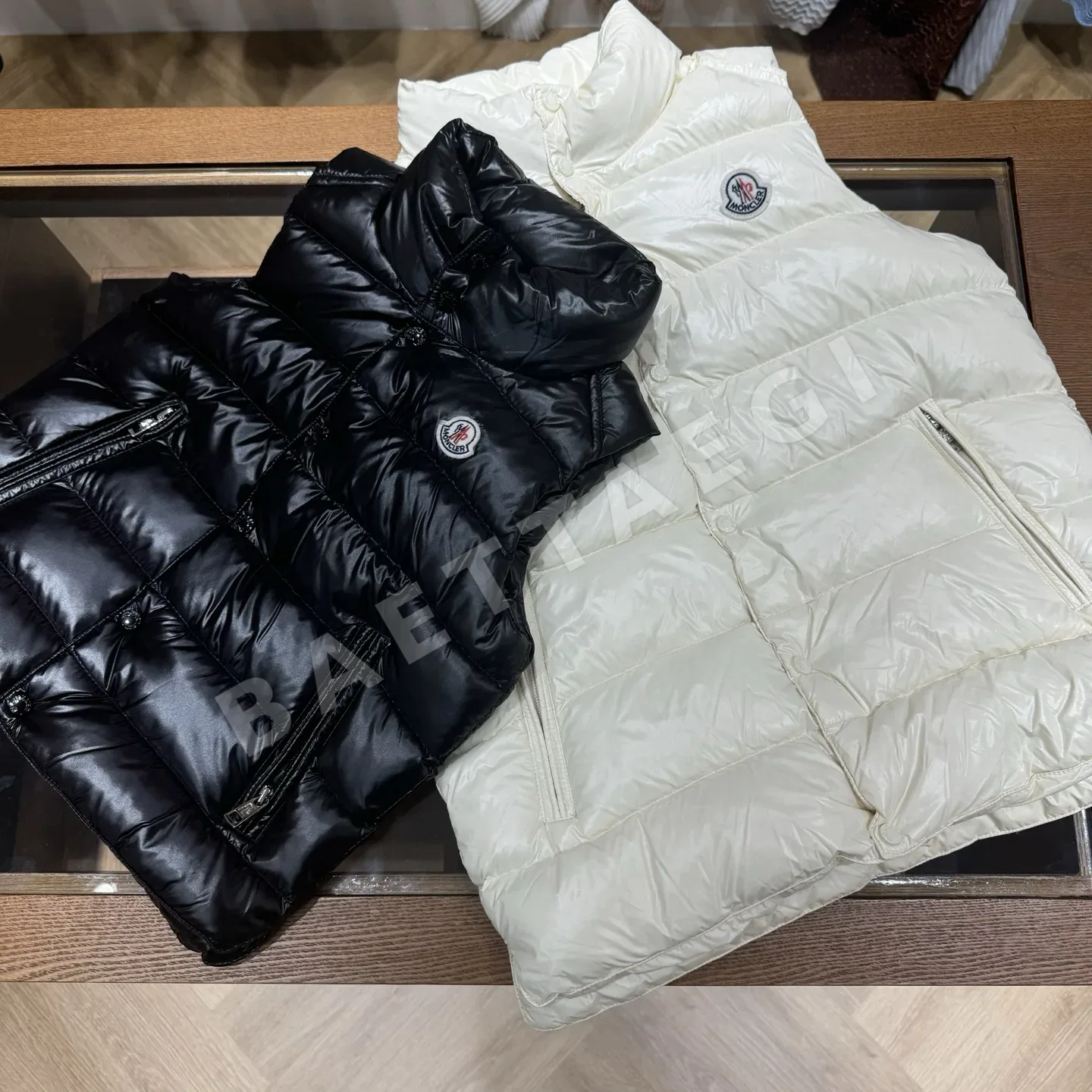 몽클레르 키즈 자켓 100−175 사이즈 상세 이미지 2