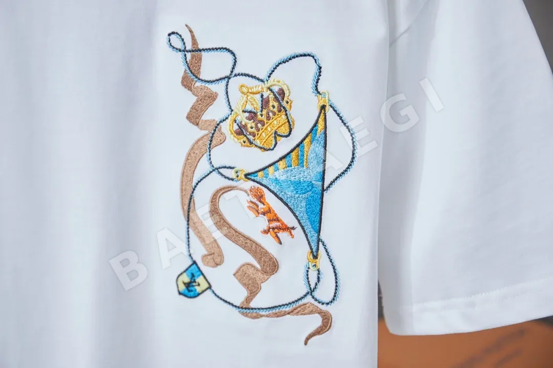 루이비통 자수 크라운 LV 반팔 티셔츠 상세 이미지 4