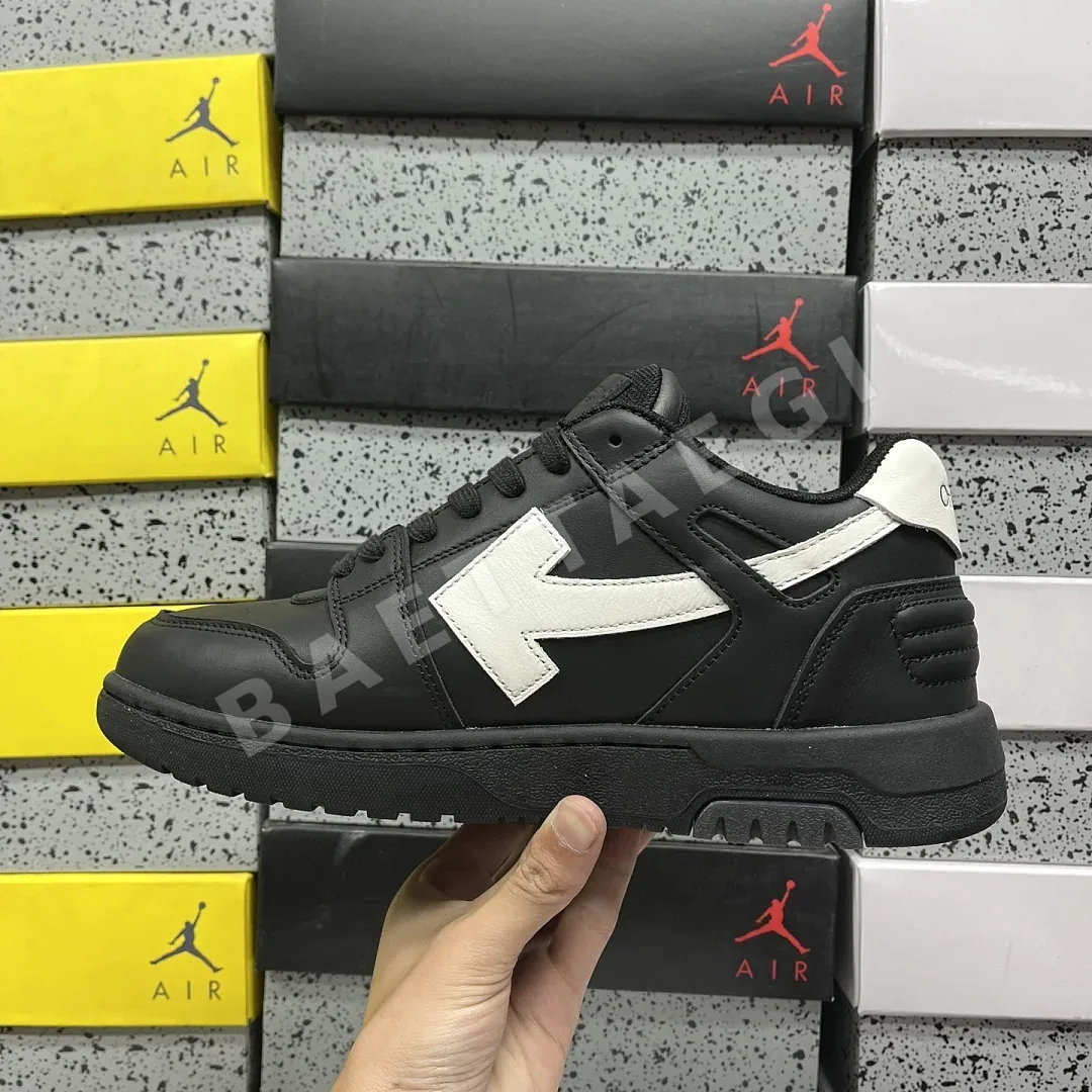 오프화이트 [KZ] 아웃 오브 오피스 OOO 로우 탑스 202489 Off White Out Of Office OOO Low Tops 상세 이미지 6