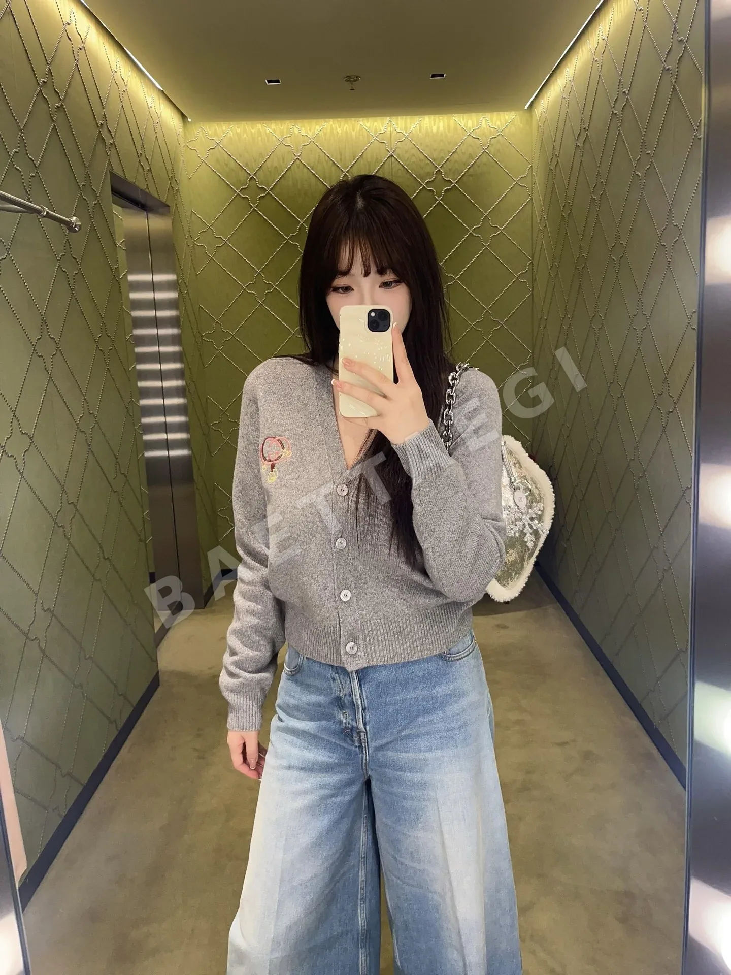 구찌 더블 G 로고 울 캐시미어 가디건 상세 이미지 4