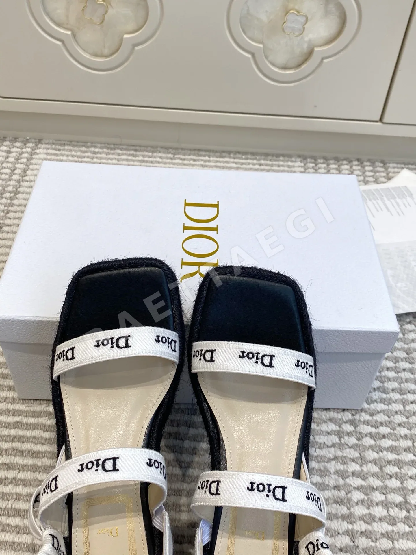 디올 더블 스트랩 웨지힐 샌들 상세 이미지 7