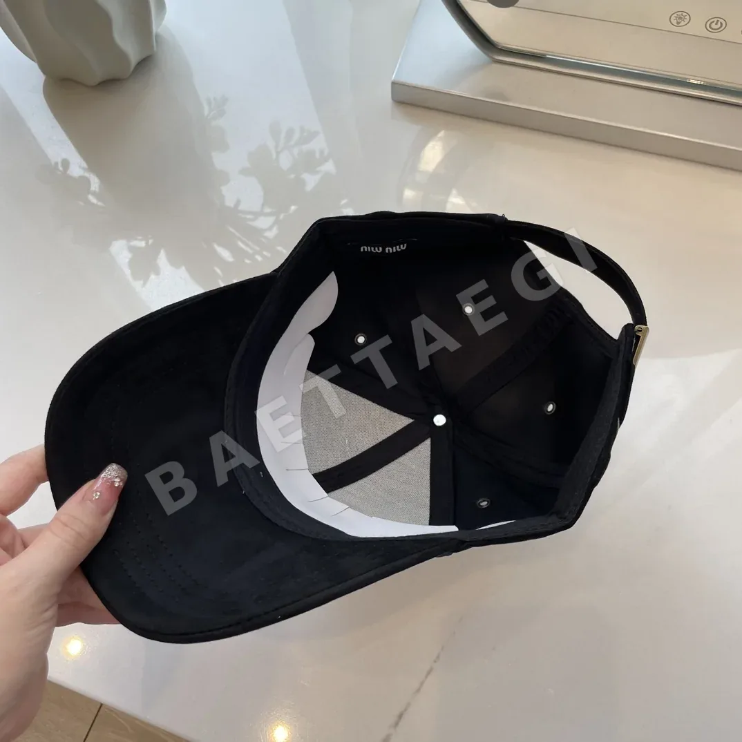 미우미우 스웨이드 야구모자 상세 이미지 5