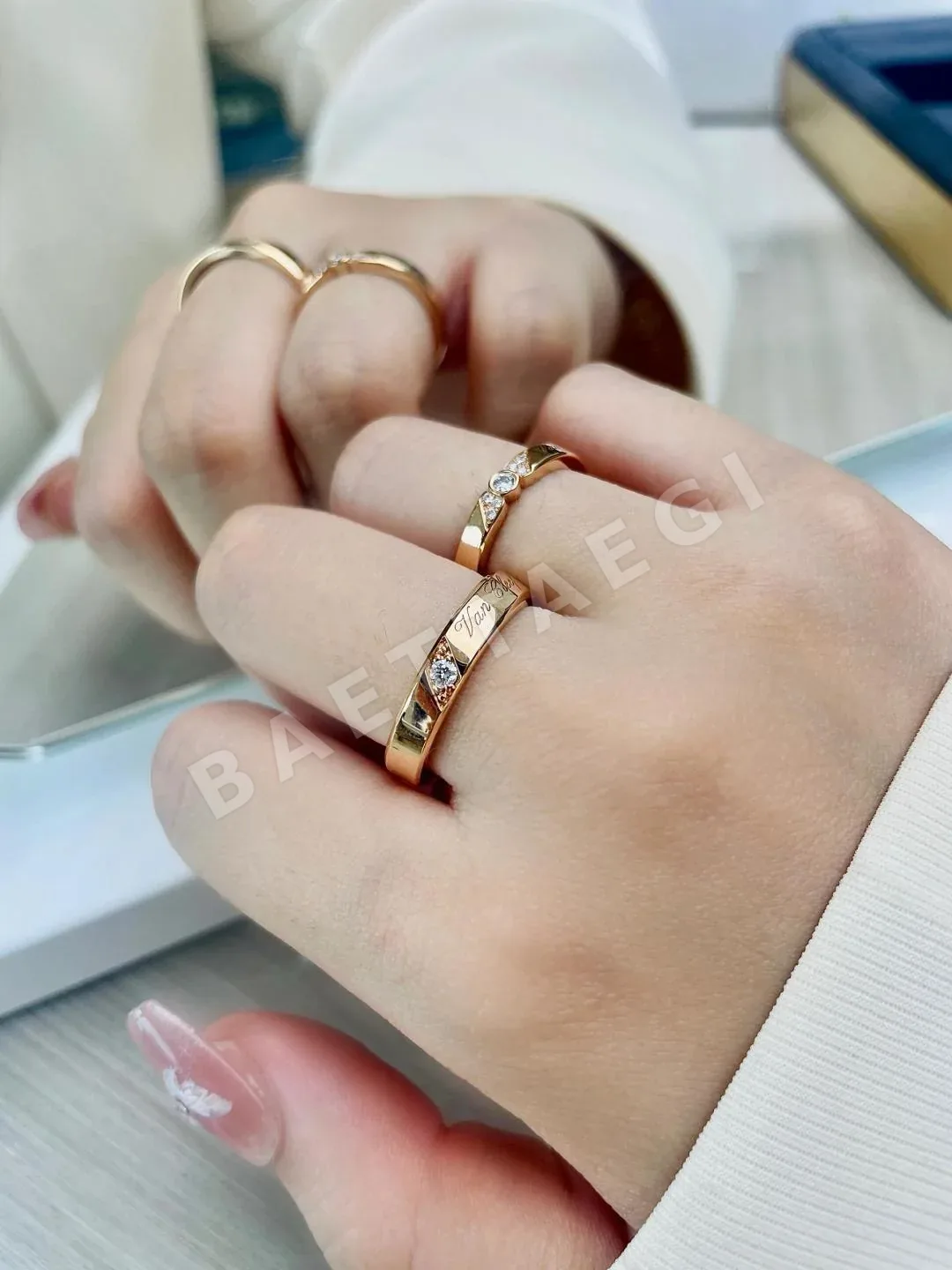 반클리프앤아펠 뚜주흐 시그니처 에투알 다이아몬드 반지 상세 이미지 3
