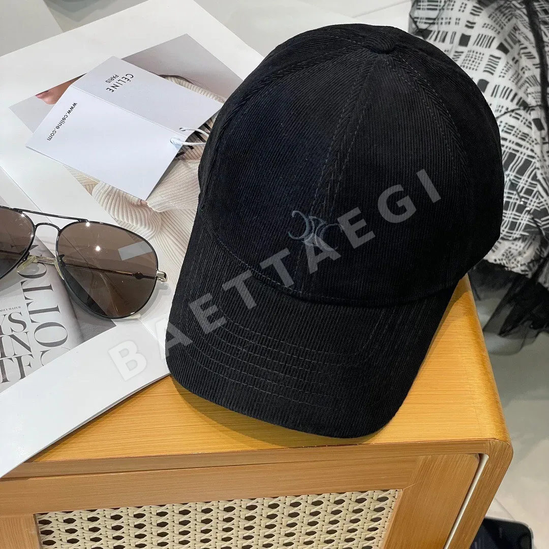 셀린느 개선문 자수 코듀로이 베이스볼캡 상세 이미지 2