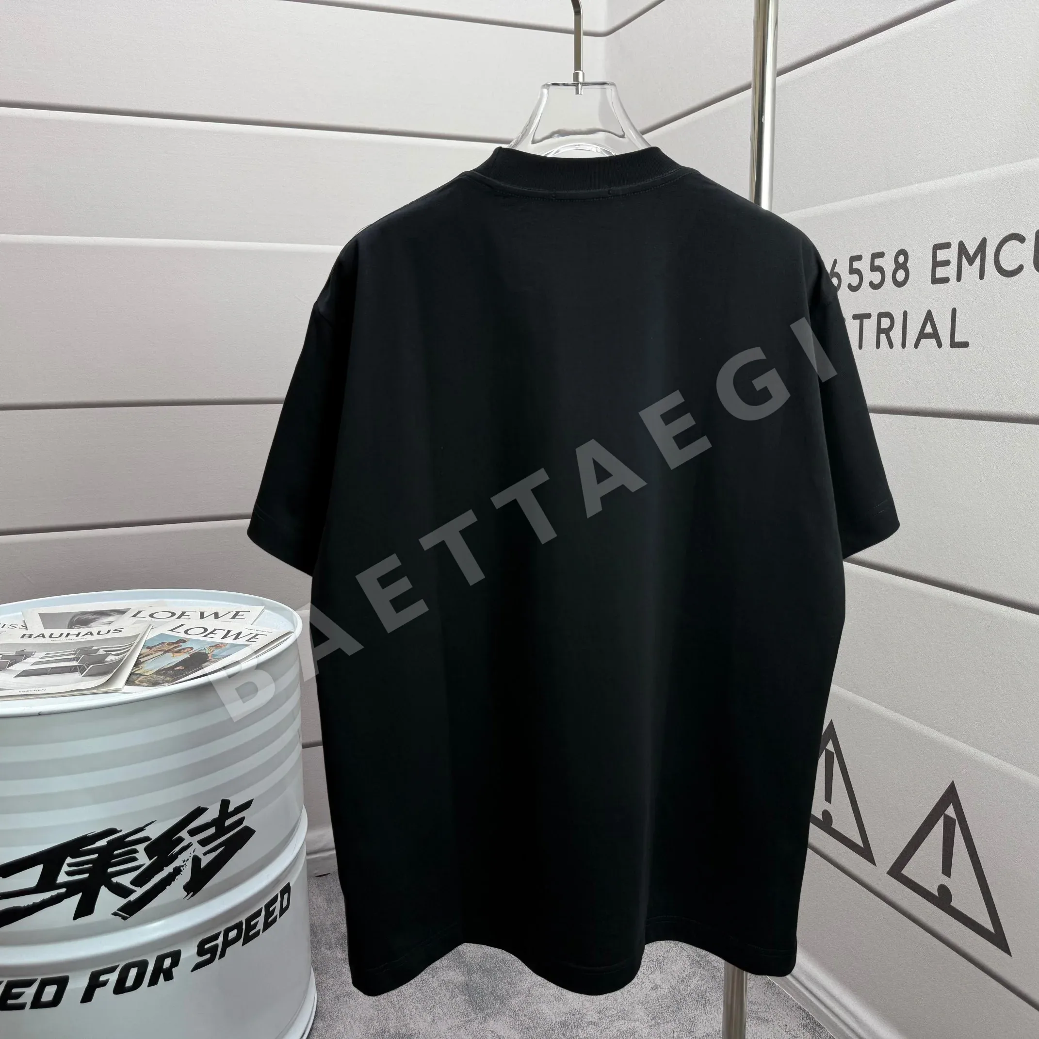 셀린느 실리콘 레터 로고 반팔 티셔츠 상세 이미지 2